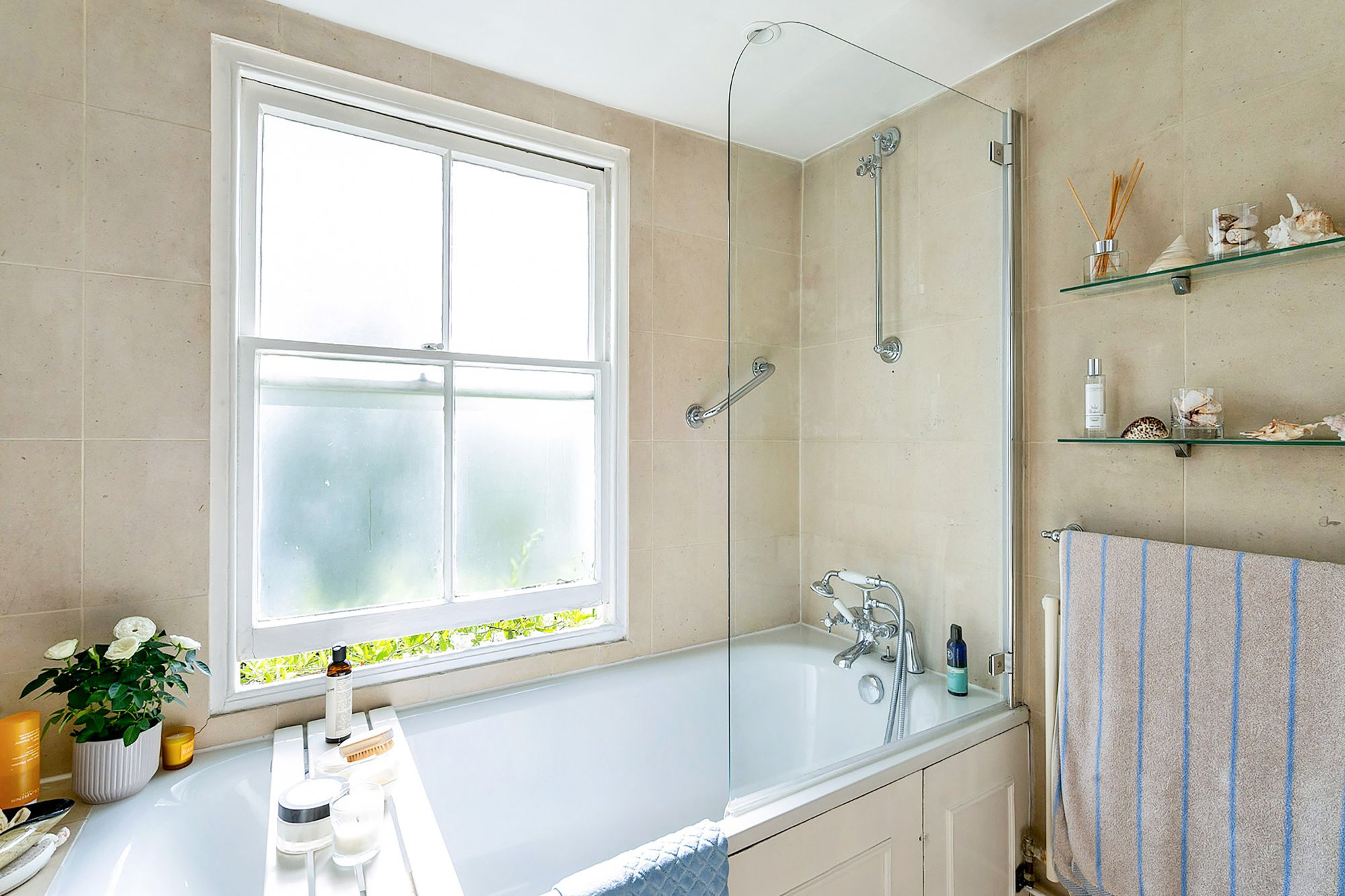 46 Redcliffe Road, Chelsea, London, SW10 9NJ