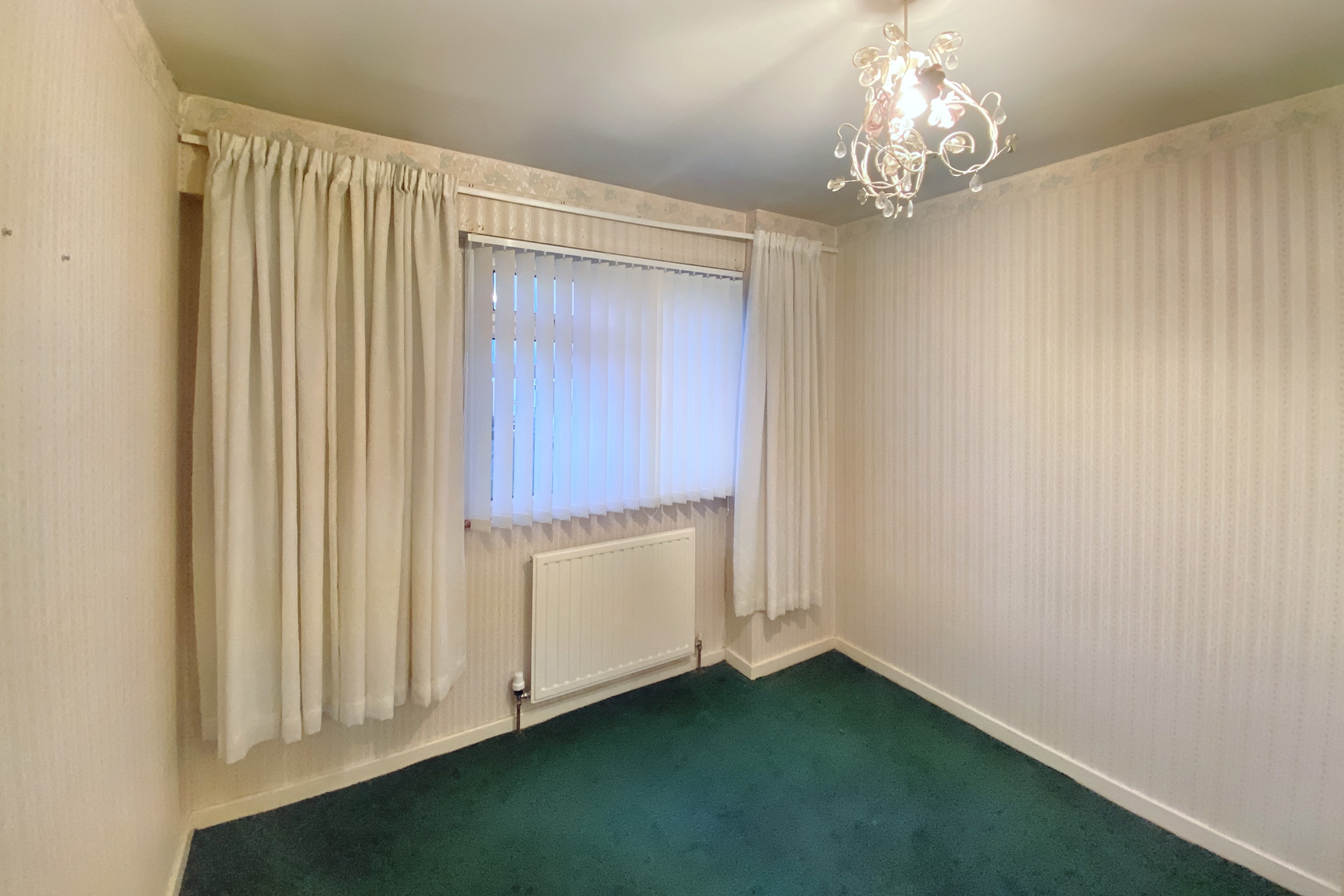129 Heaton Avenue, Romford, Essex, RM3 7HL