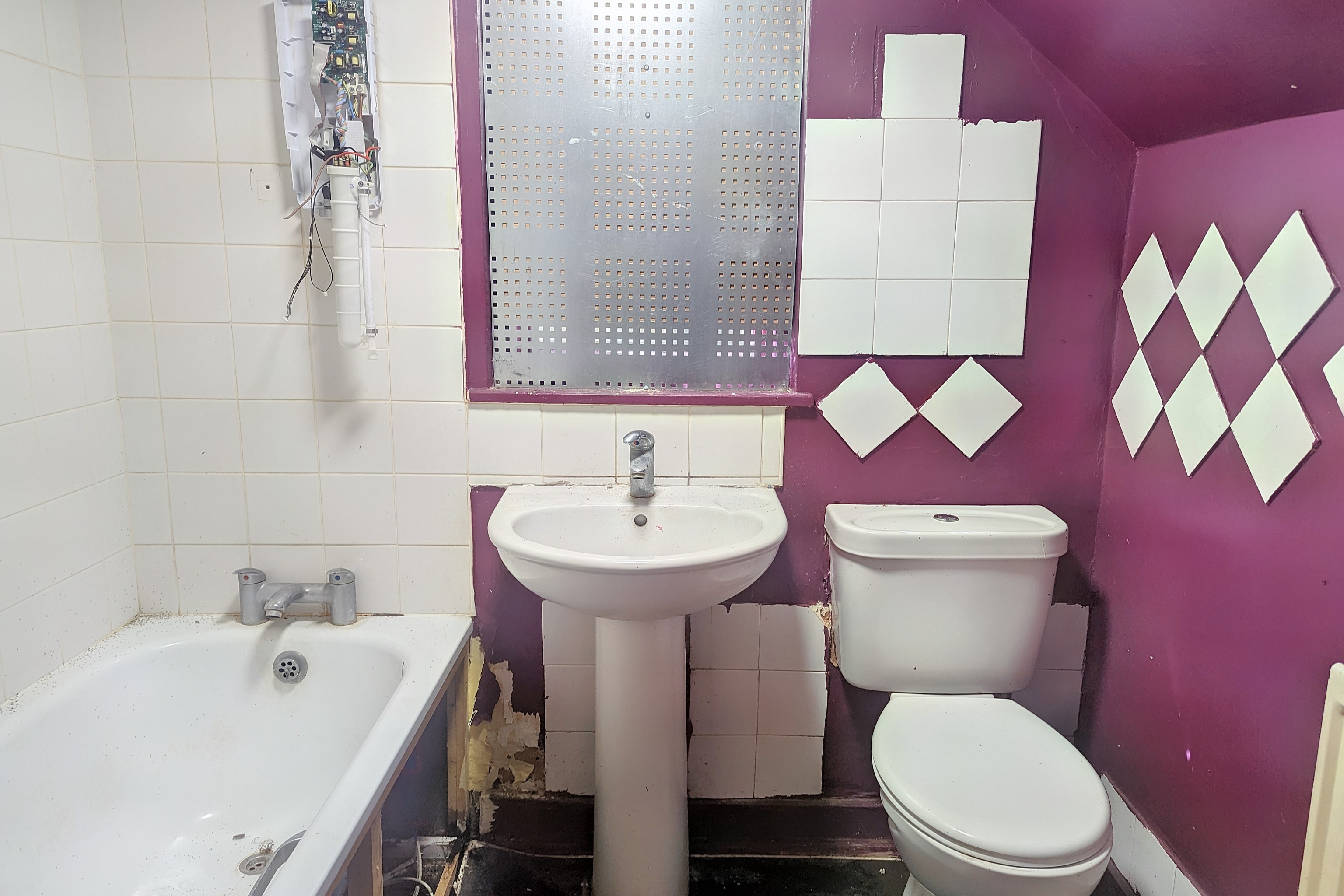 Flat B, 527 Chiswick High Road, Chiswick, London W4 3AY