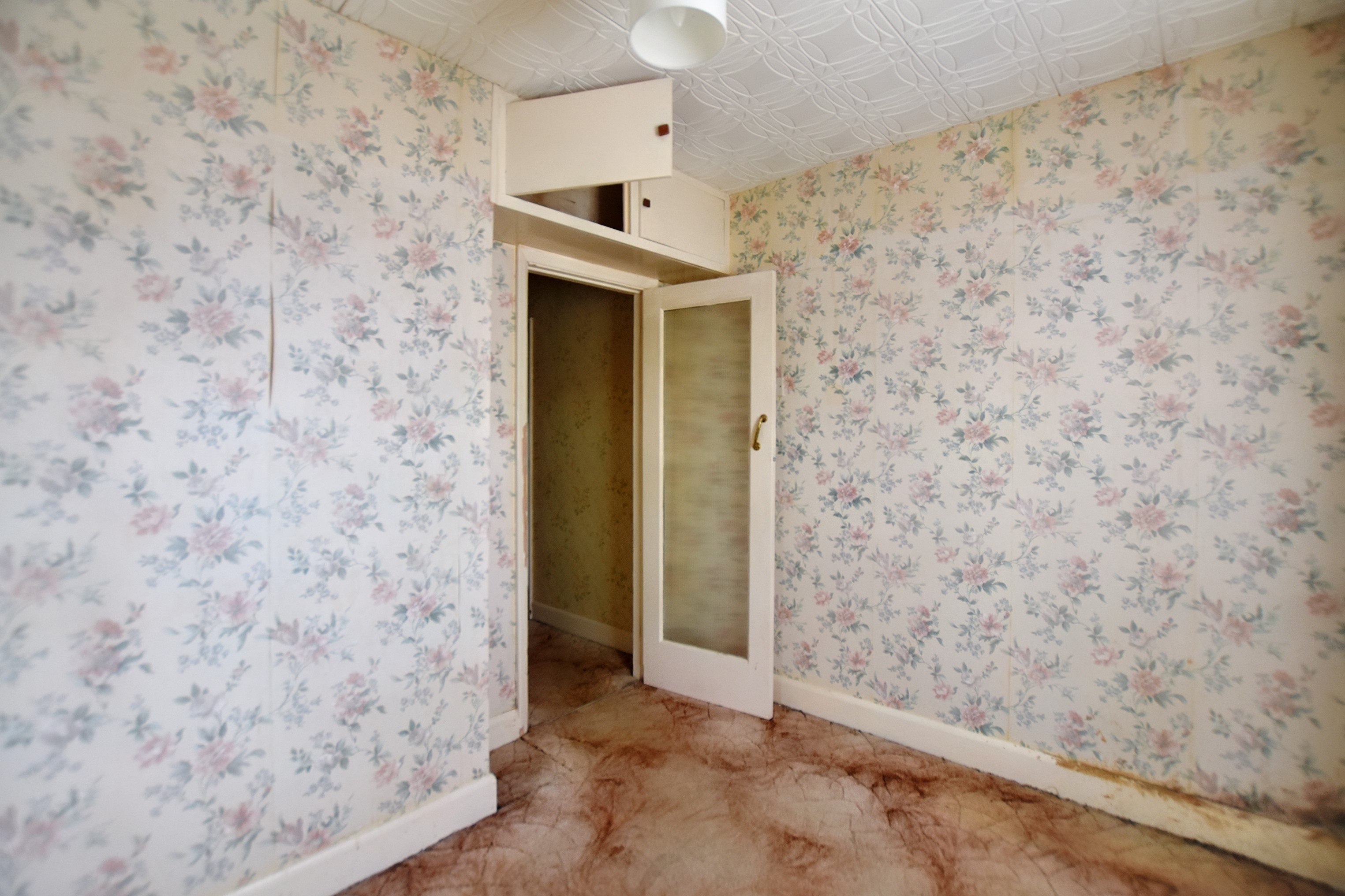 53 Meadowview Road, Catford, London, SE6 3NL