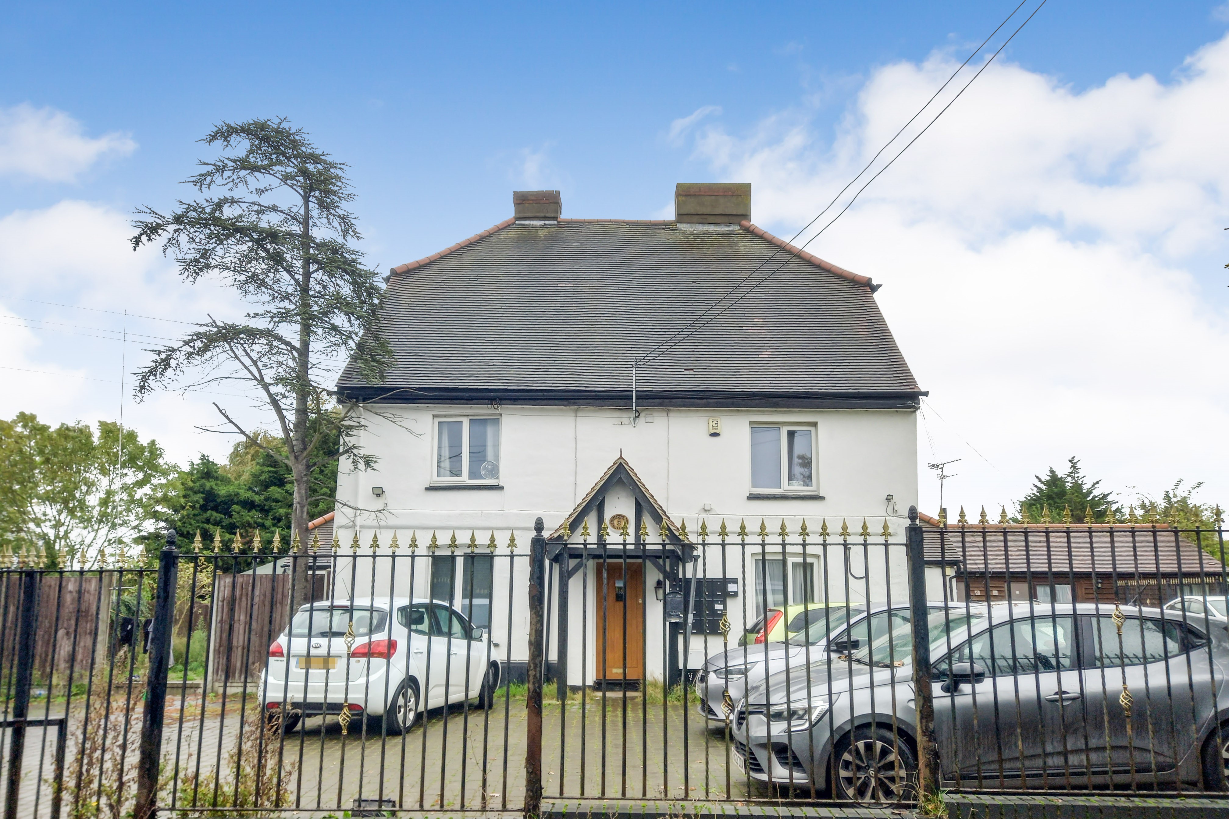 3 Little Malgraves Cottages, Lower Dunton Road, Bulphan, Upminster, Essex, RM14 3TD