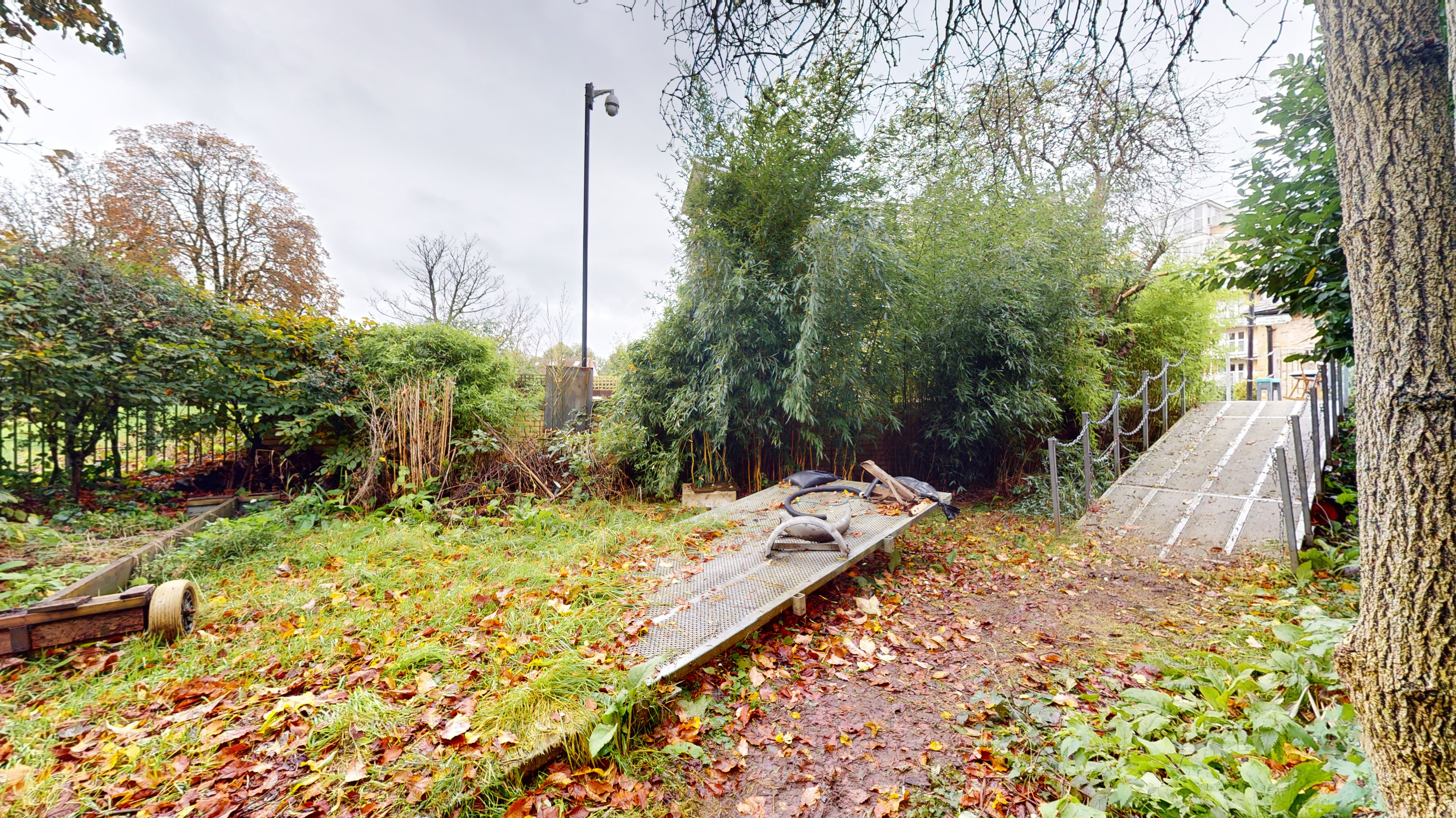 Aldous Boathouse, 20a Manor Road, Teddington, TW11 8BG