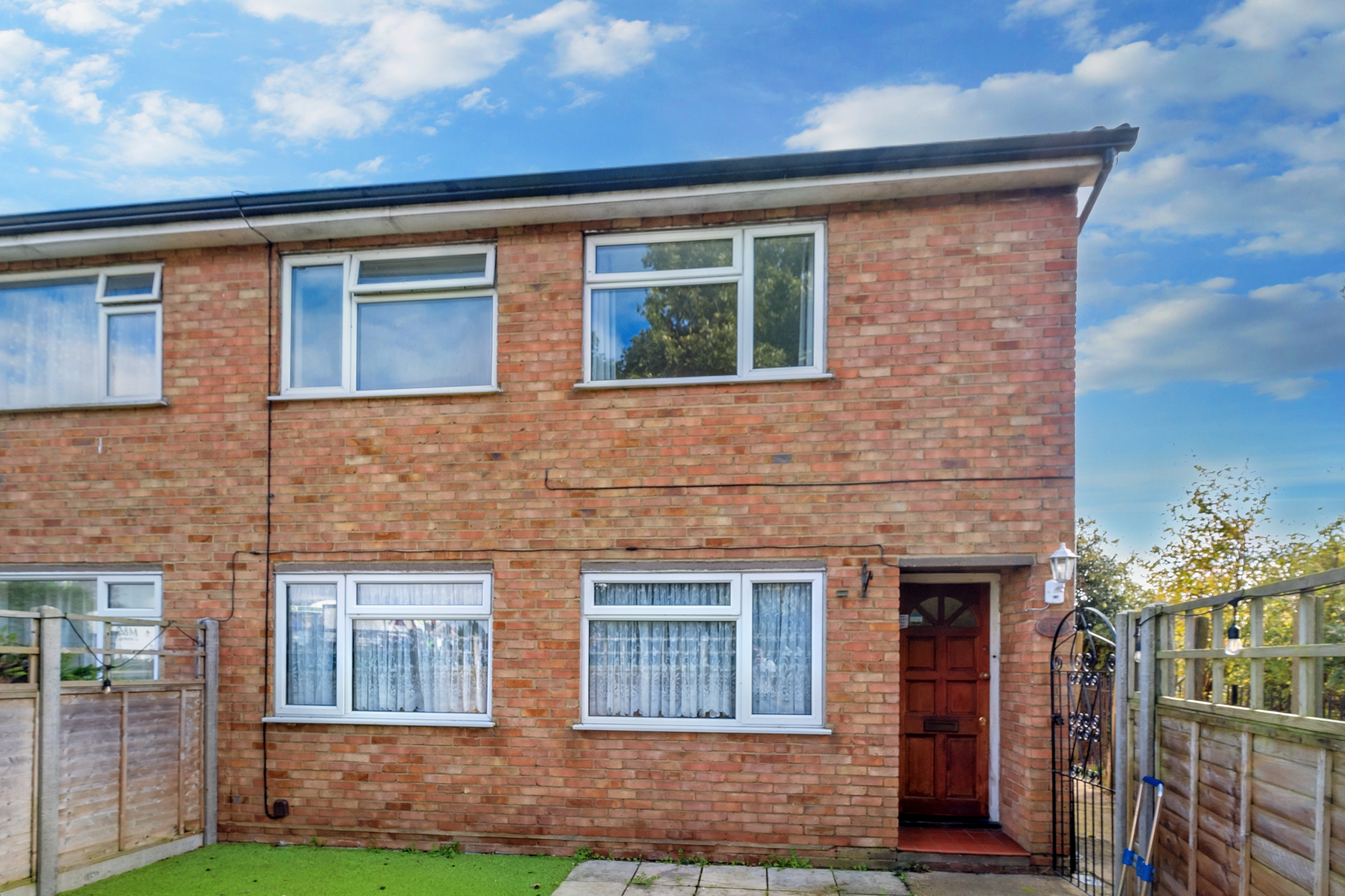 458 Staines Road West, Ashford, TW15 1RZ