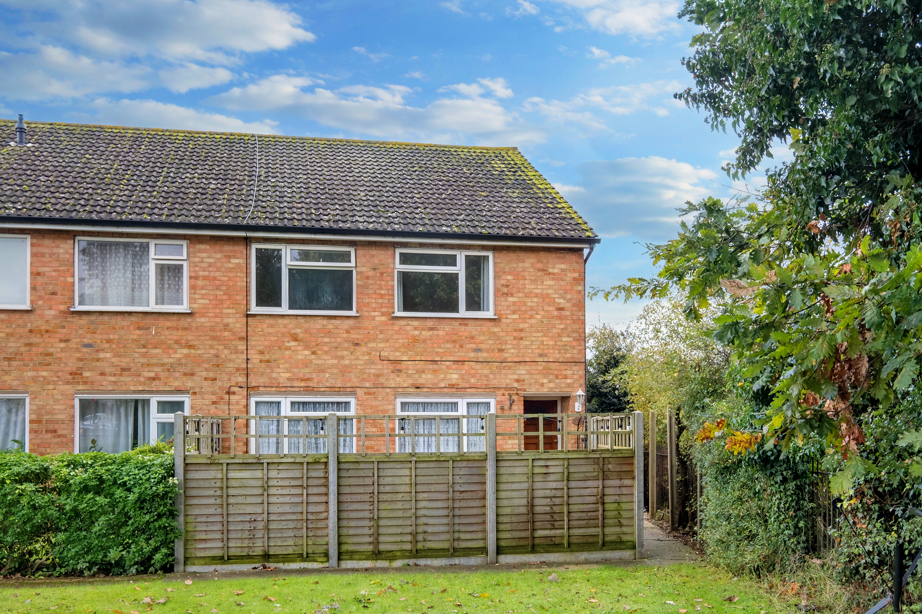 458 Staines Road West, Ashford, TW15 1RZ