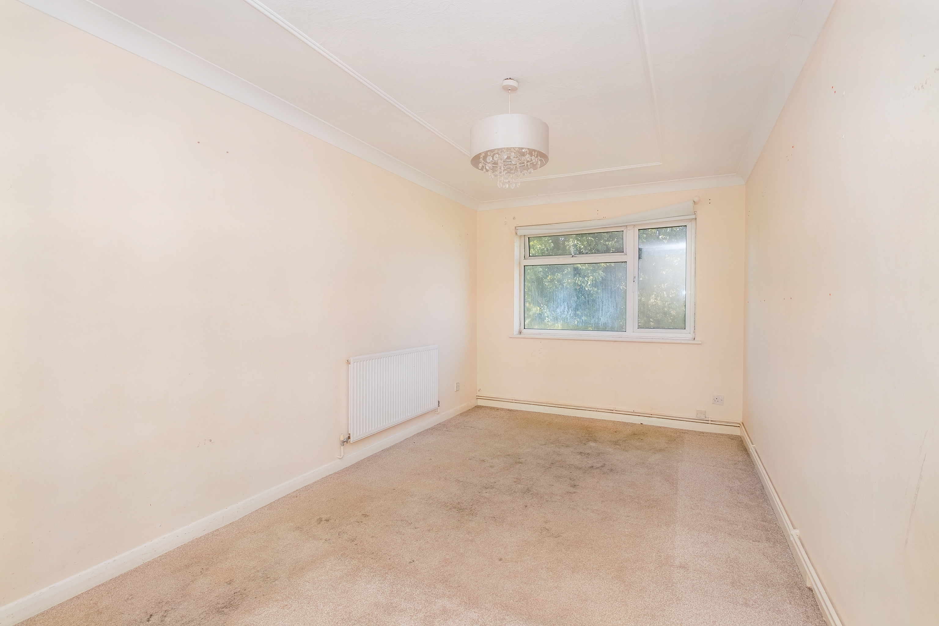 458 Staines Road West, Ashford, TW15 1RZ