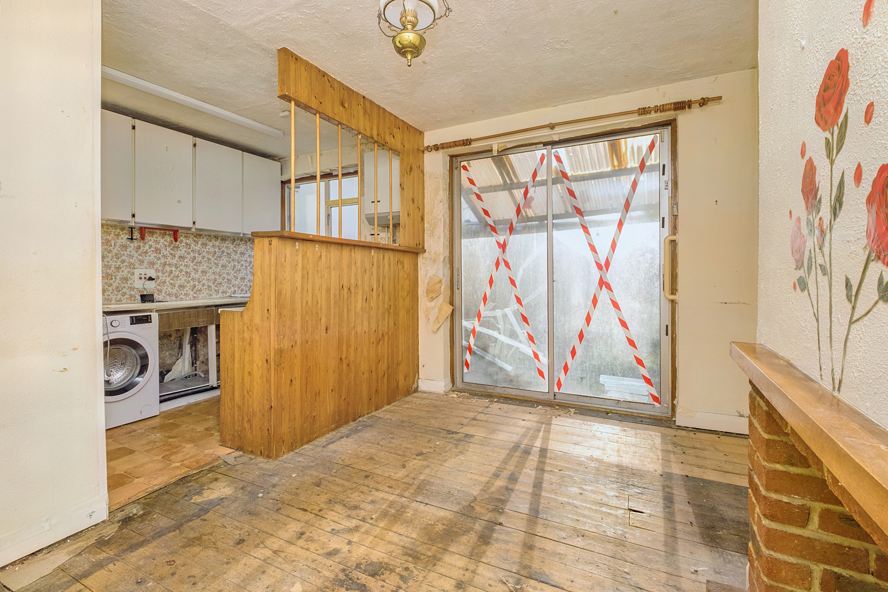 80 Rydens Grove, Walton-on-Thames, Surrey, KT12 5RU