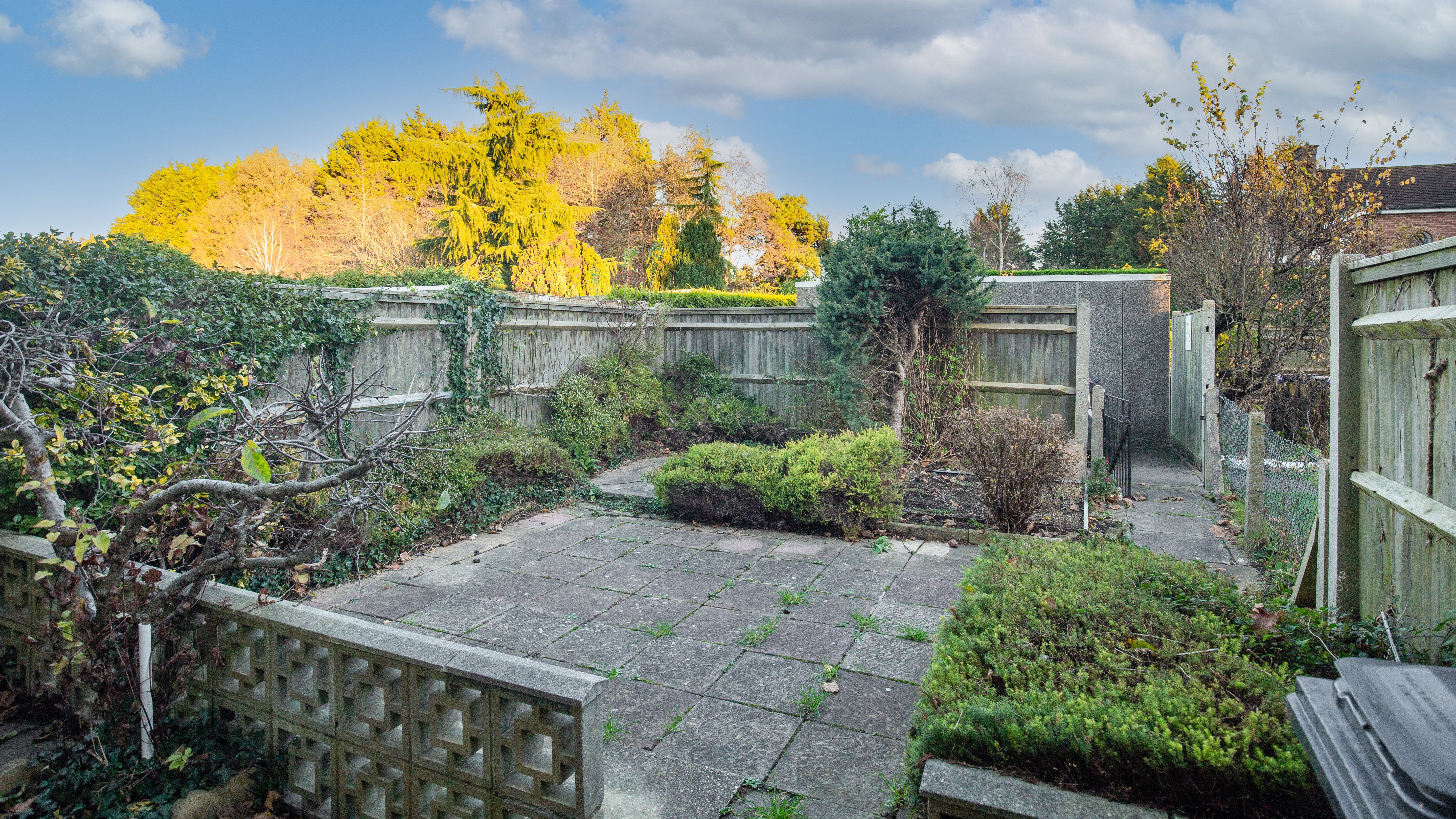 1 Thurleys Cottages, Wexham Street, Stoke Poges, Slough, SL3 6NG