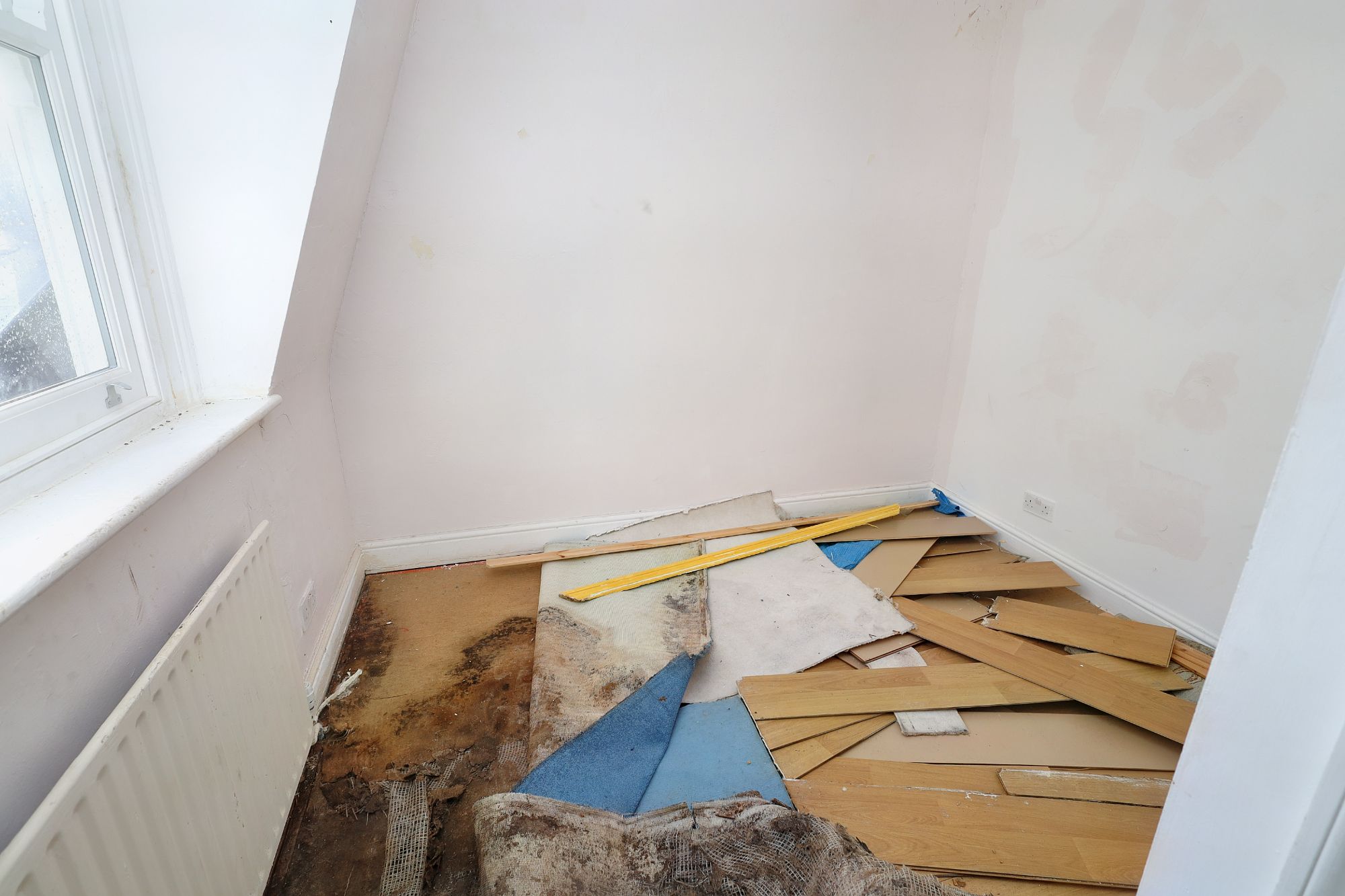 177D Kilburn Park Road, Kilburn, London, NW6 5LG