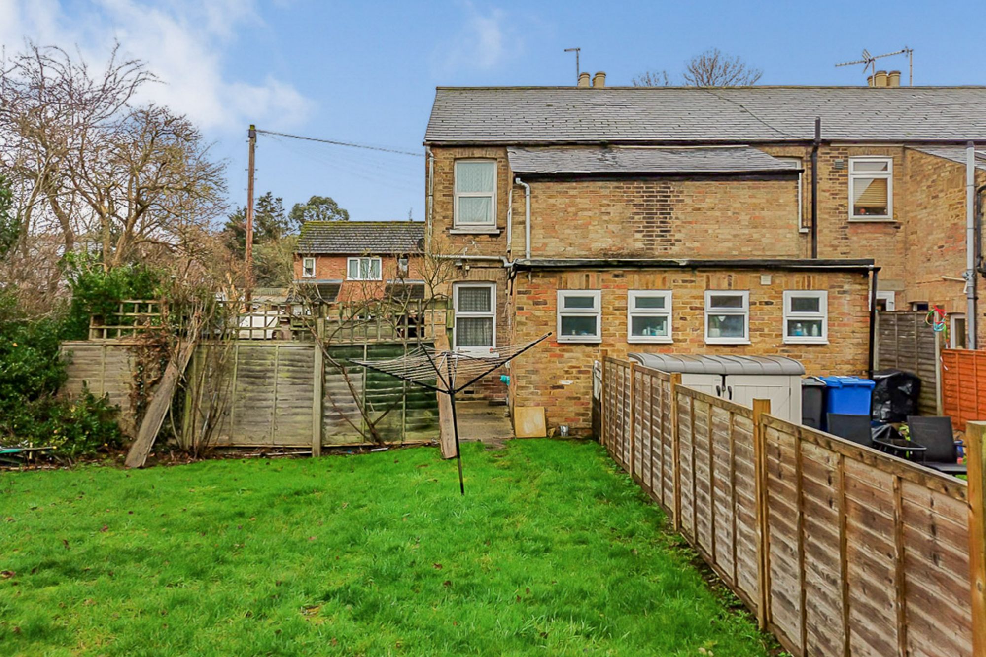 39 Albany Road, Old Windsor, Windsor, Berkshire, SL4 2QD
