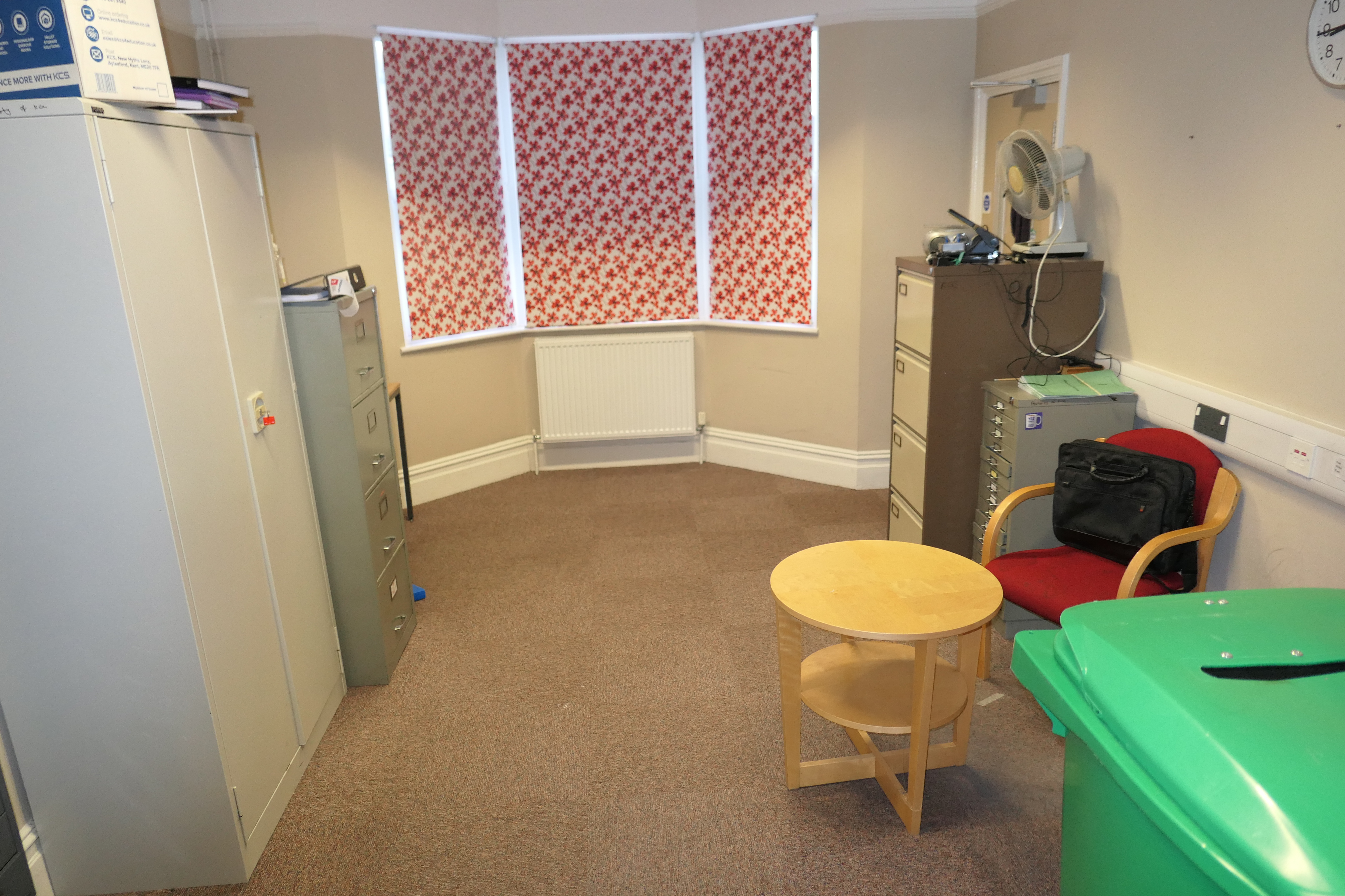 2 Essex Road, Dartford, Kent, DA1 2AU
