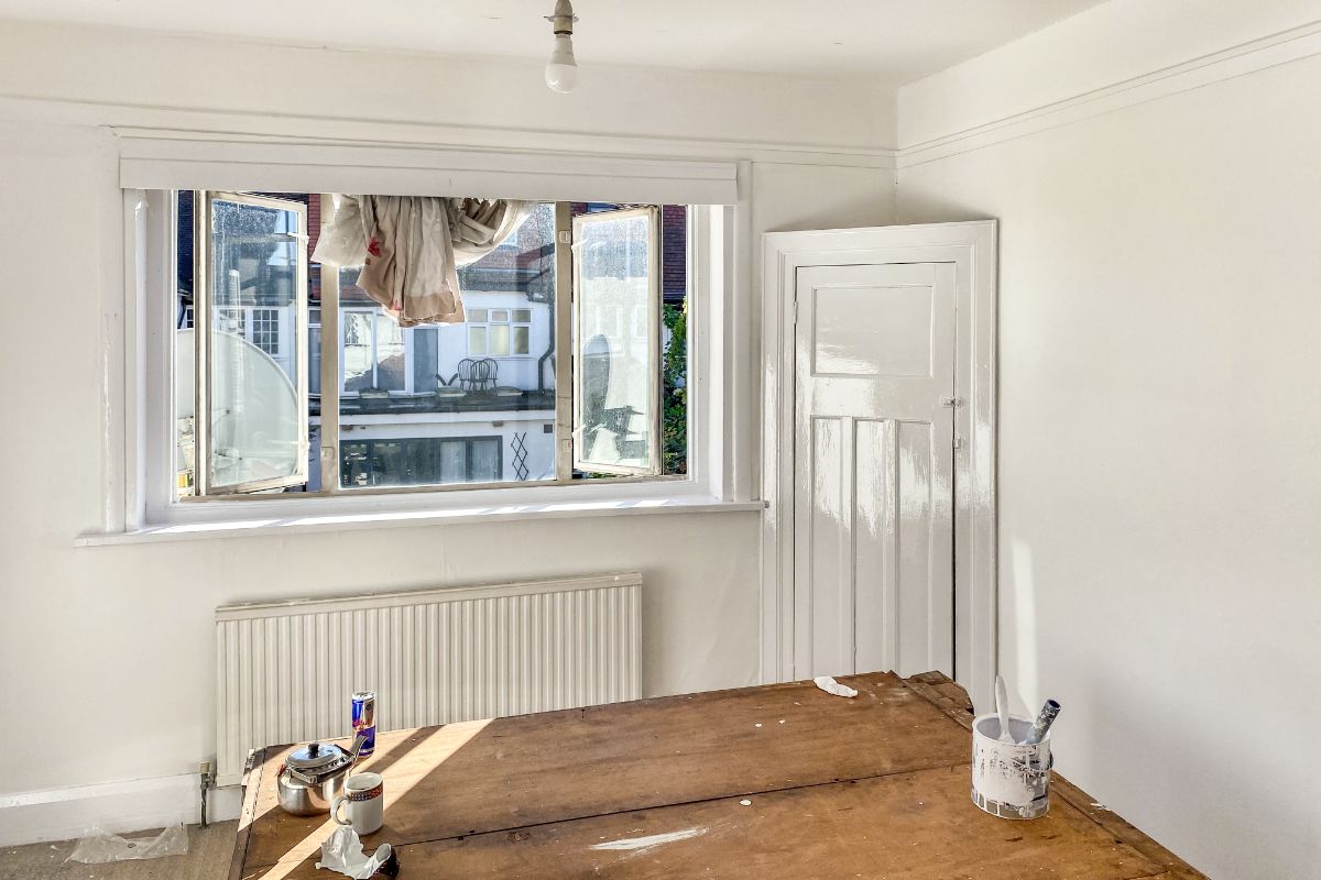 9 Alyth Gardens, Temple Fortune, London NW11 7EN 