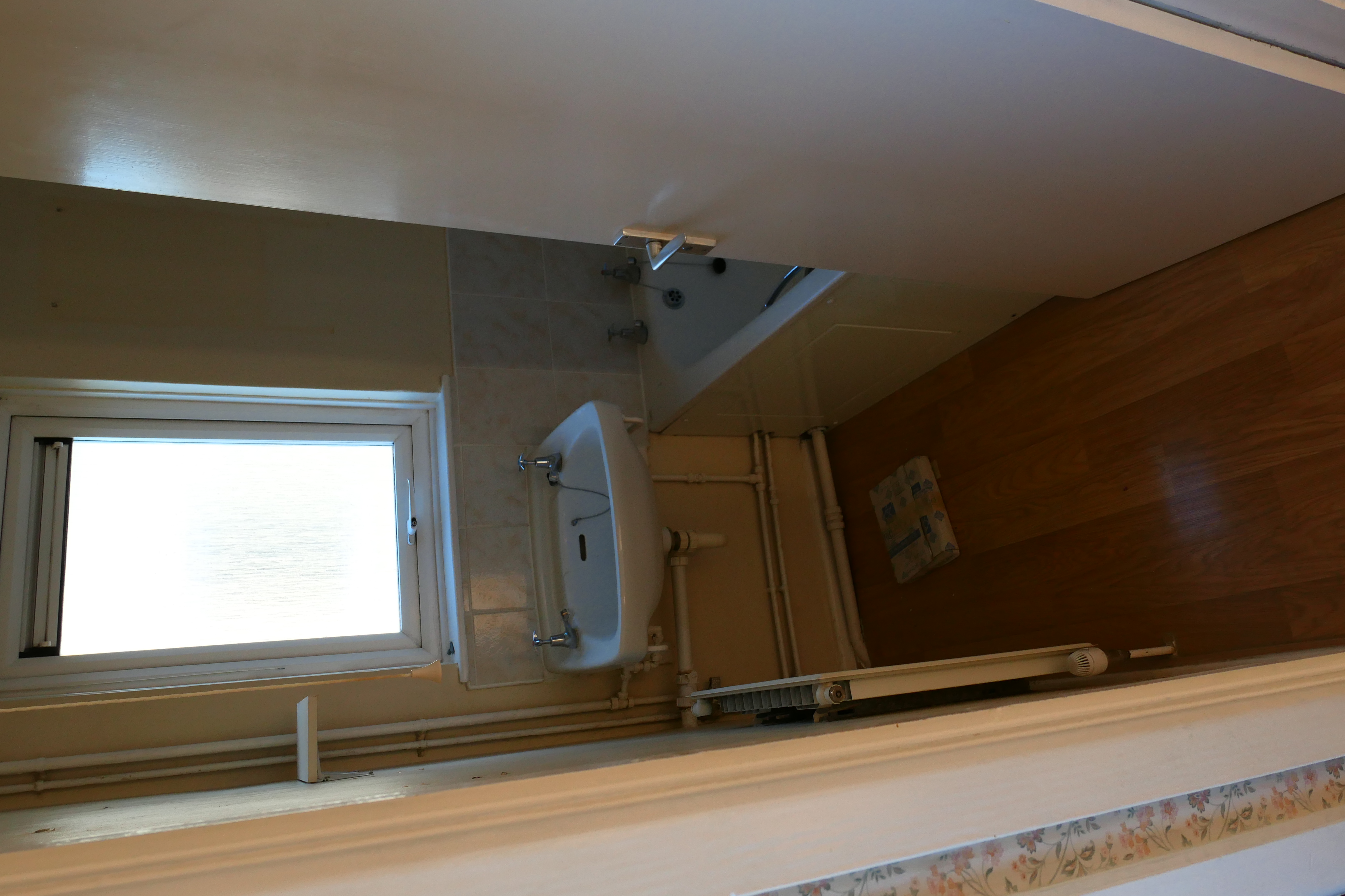 27 Pound Close, Lyneham, near Royal Wotton Bassett, Wiltshire, SN15 4PJ
