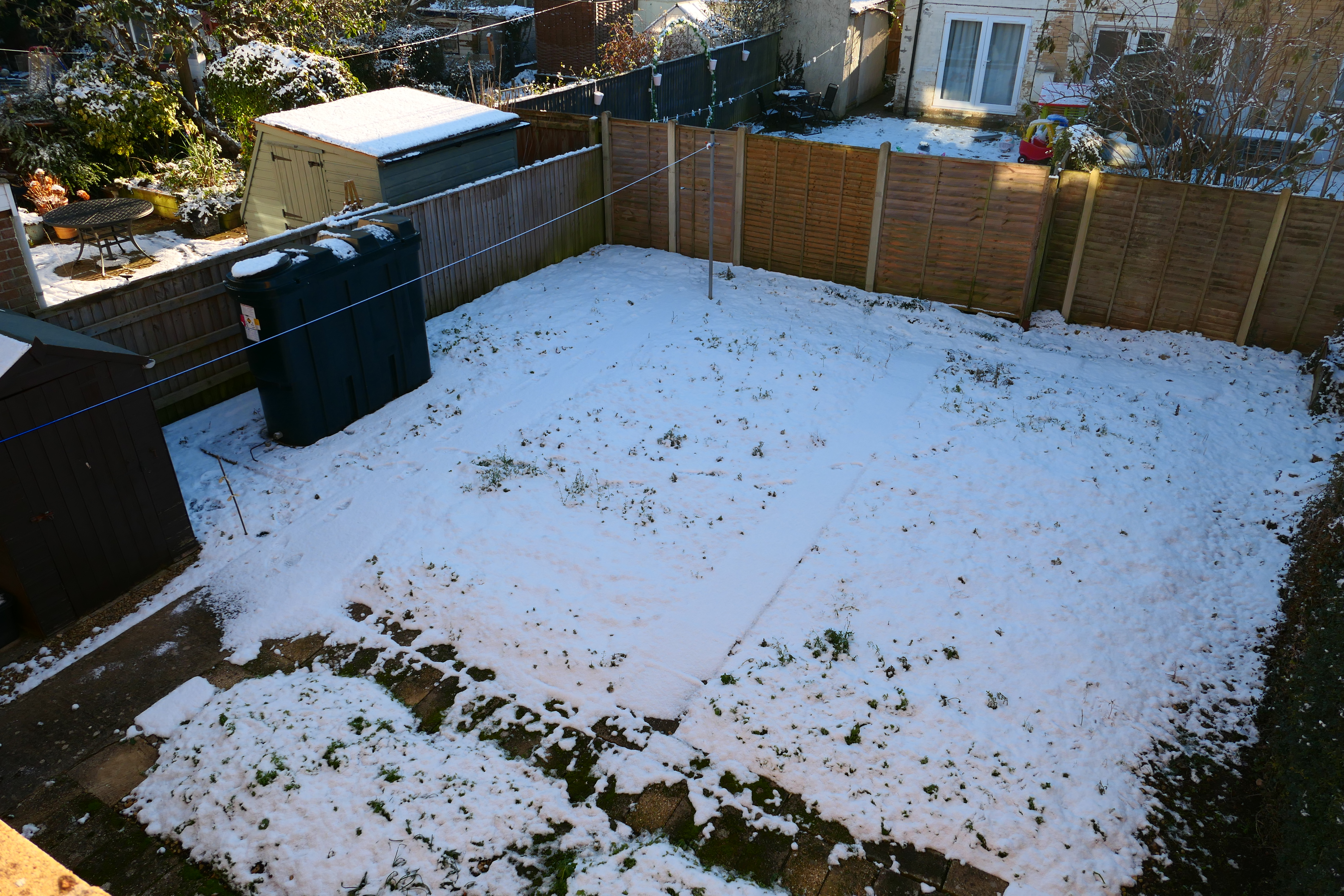 27 Pound Close, Lyneham, near Royal Wotton Bassett, Wiltshire, SN15 4PJ
