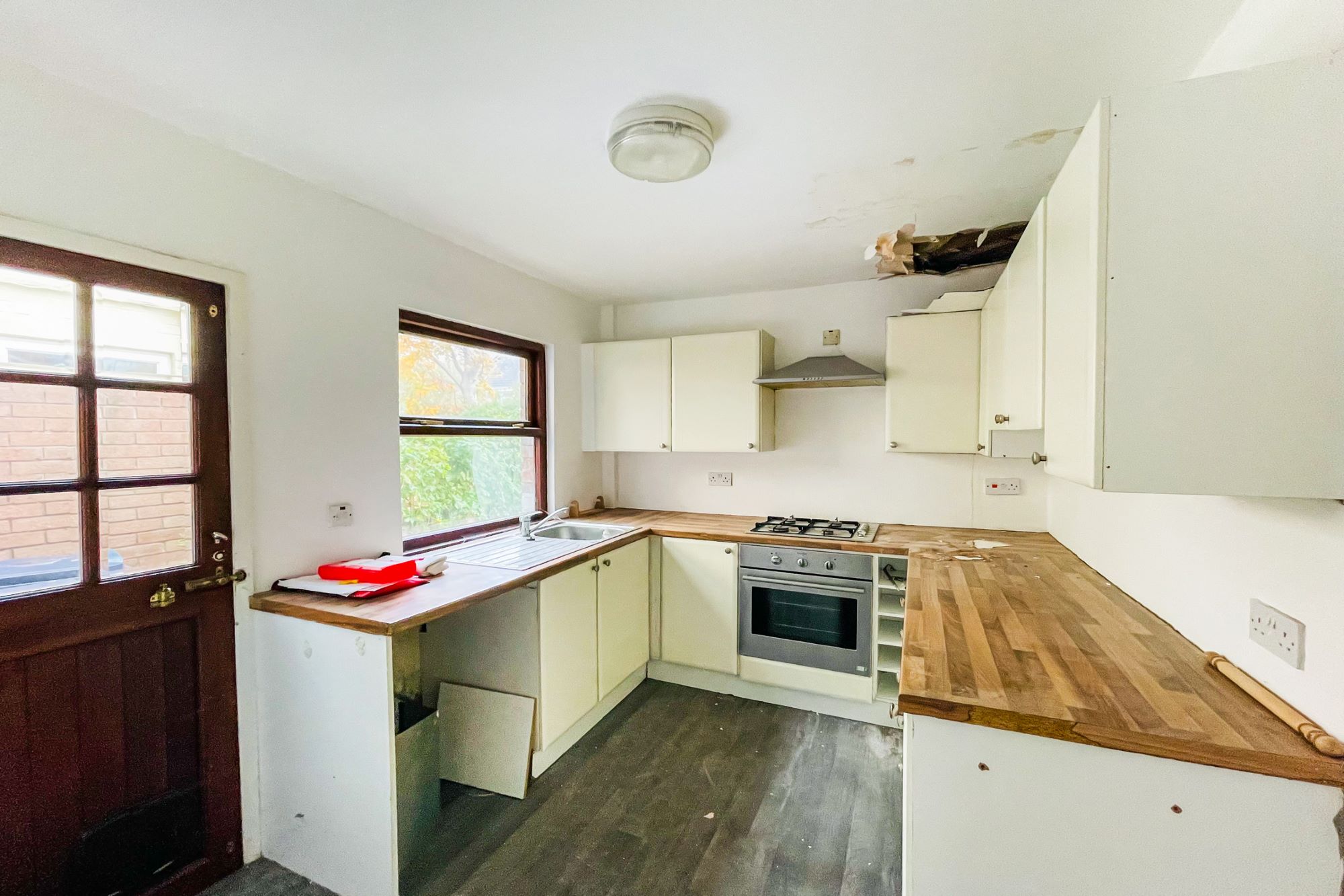 10 Roseberry Terrace, Frieze Hill, Taunton, Somerset, TA1 1EZ