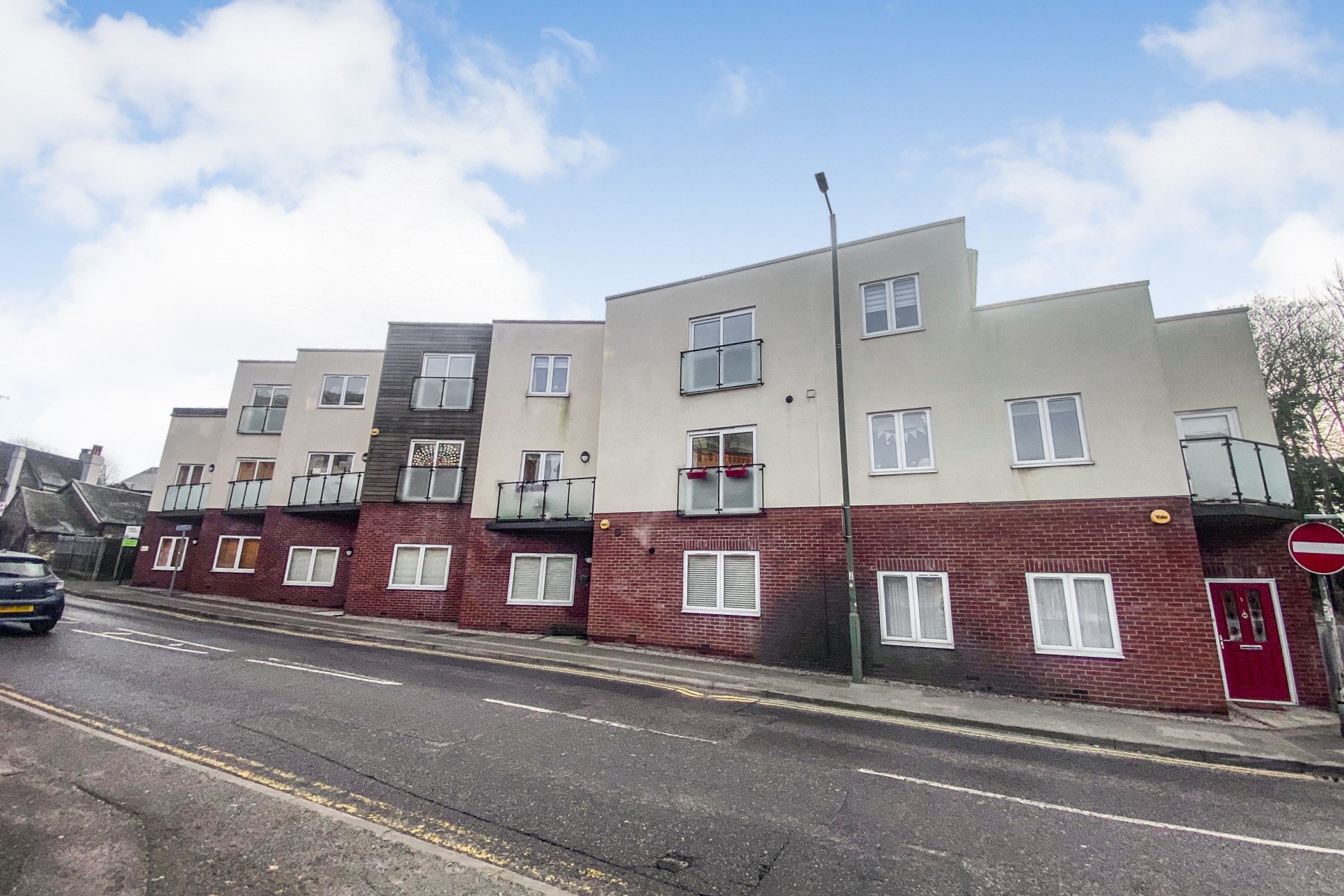 12 & 13 St Lukes Court, 2 Whyteleafe Hill, Whyteleafe, Surrey, CR3 0FJ