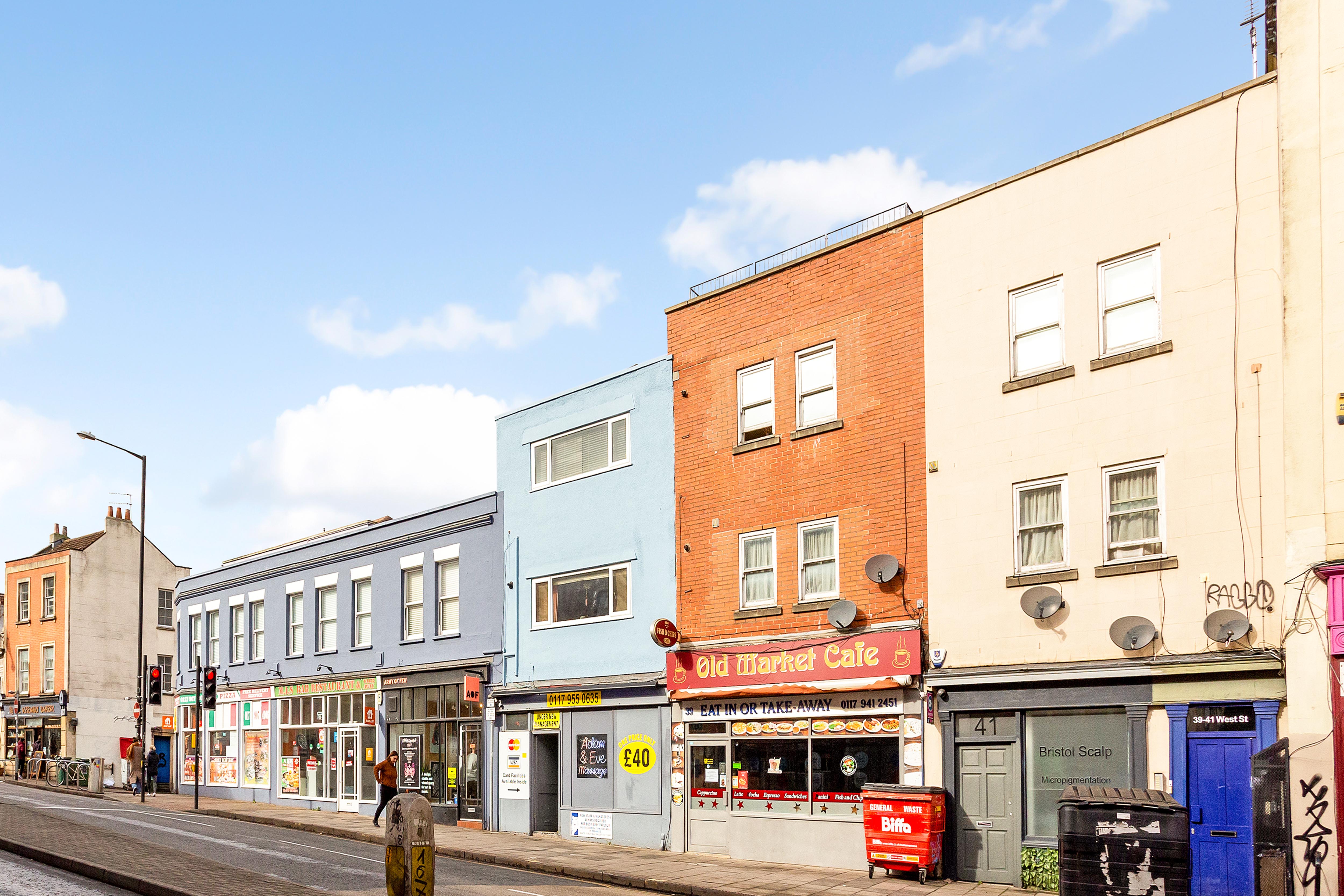 Flat 3, 39-41 West Street, St. Philips, Bristol, BS2 0BZ