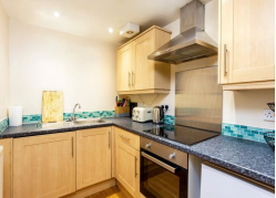 Flat 3, 39-41 West Street, St. Philips, Bristol, BS2 0BZ