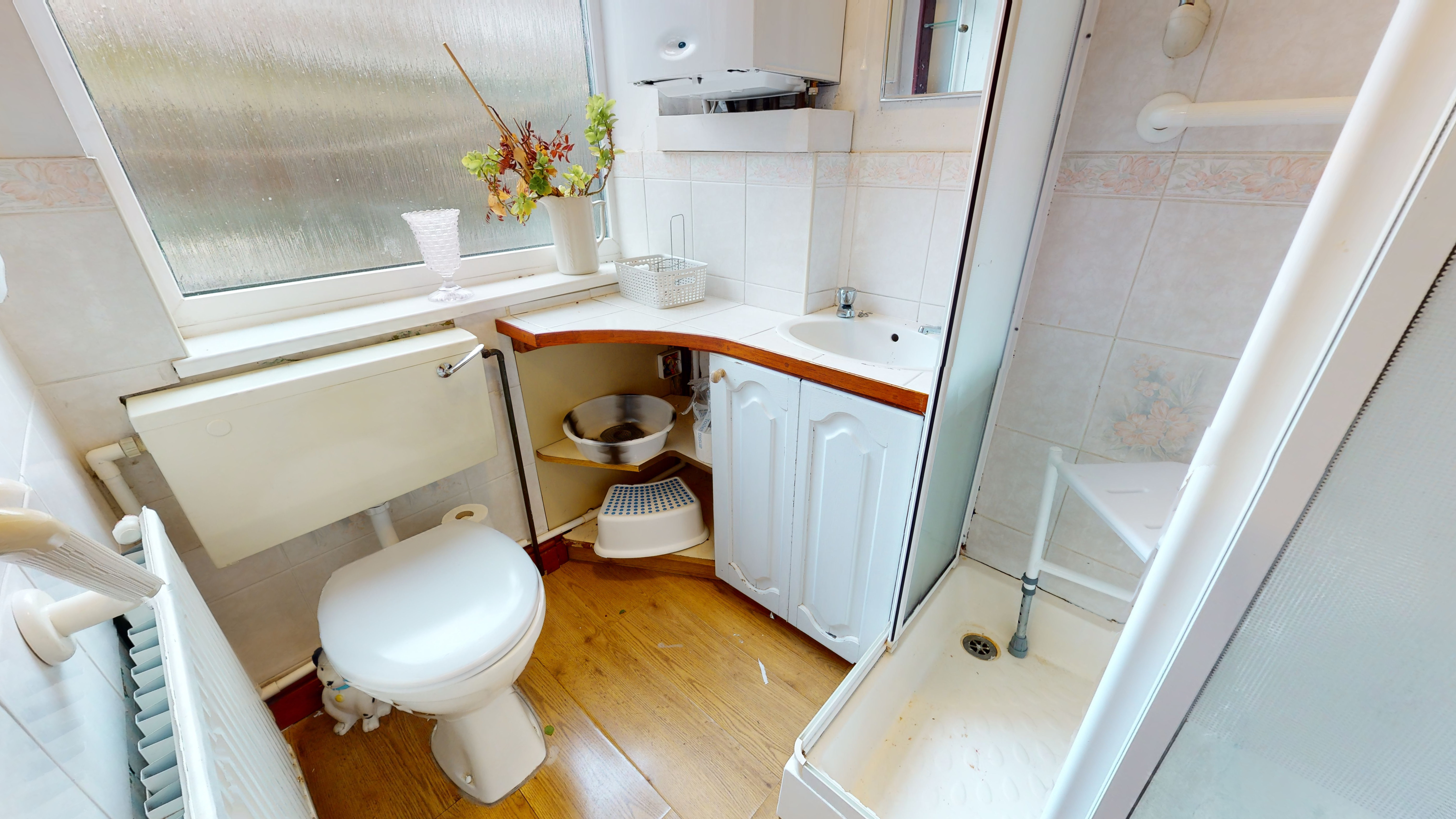 36 Dinton Road, Colliers Wood, London, SW19 2AP