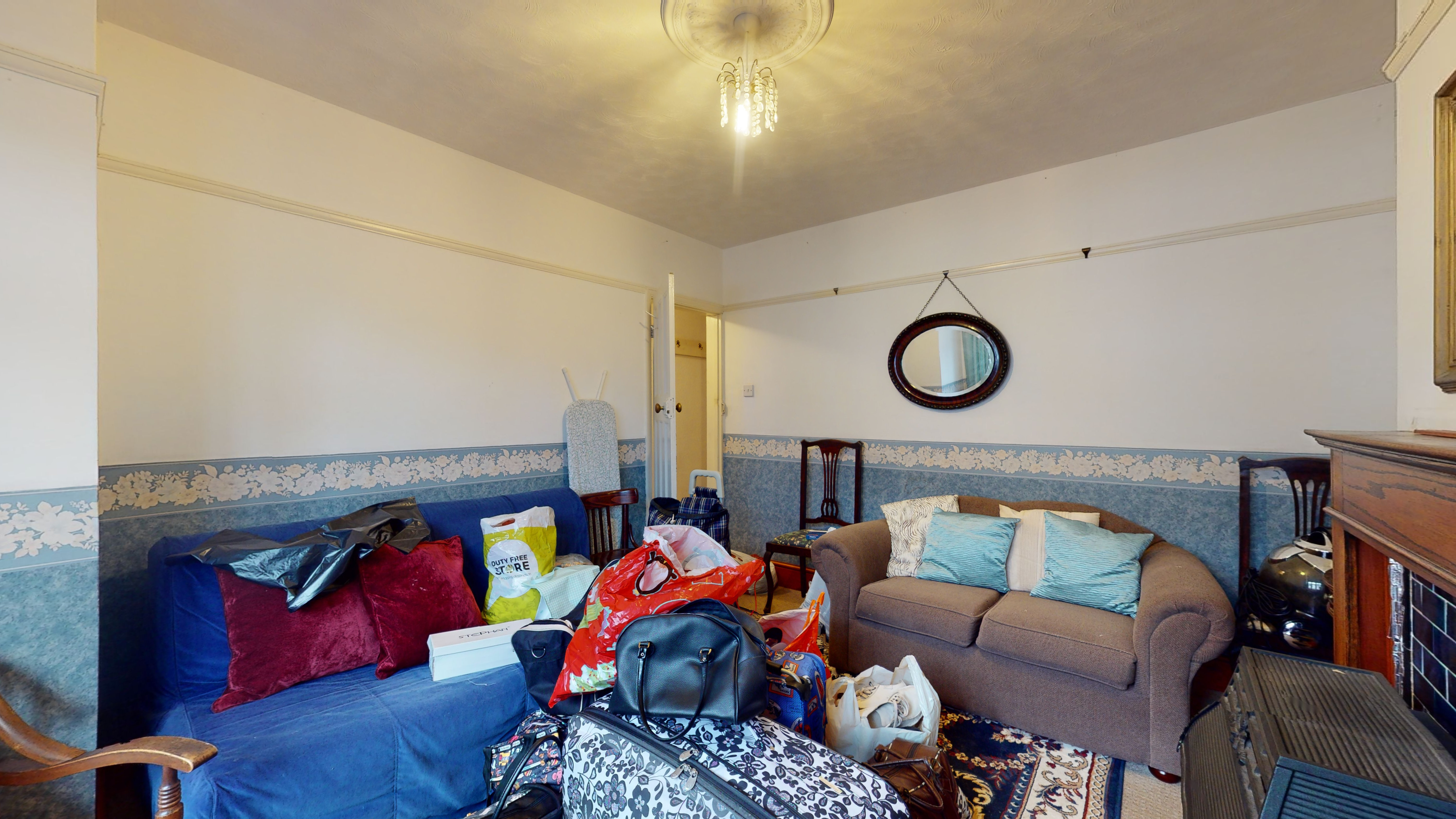 36 Dinton Road, Colliers Wood, London, SW19 2AP