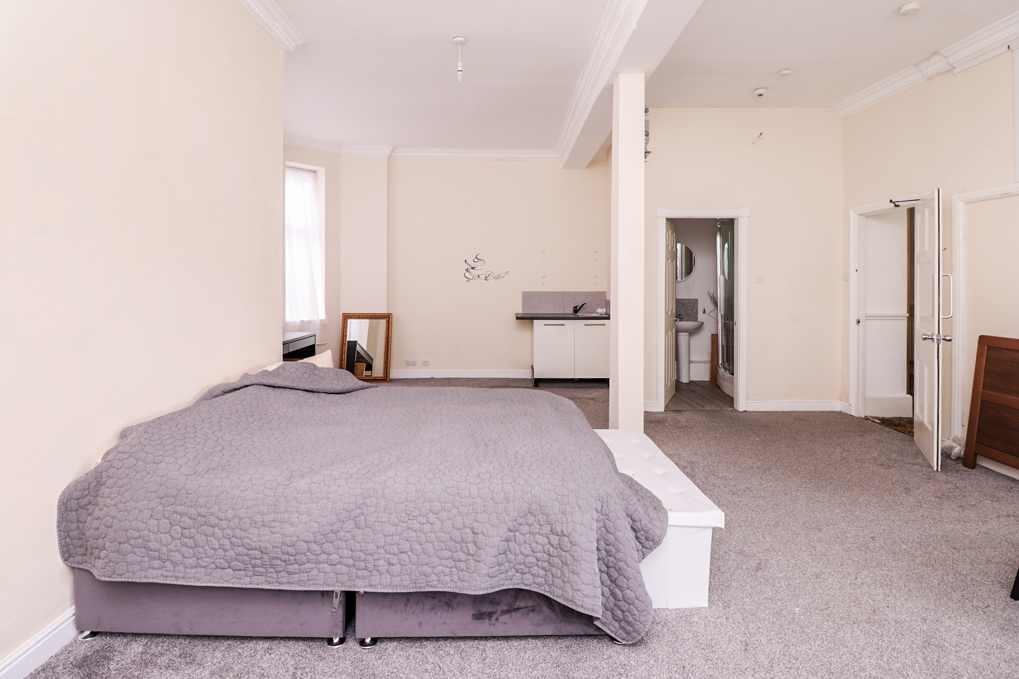 Cromford Court, Mansion House, 2 Derby Road, Matlock Bath, Derbyshire, DE4 3PY