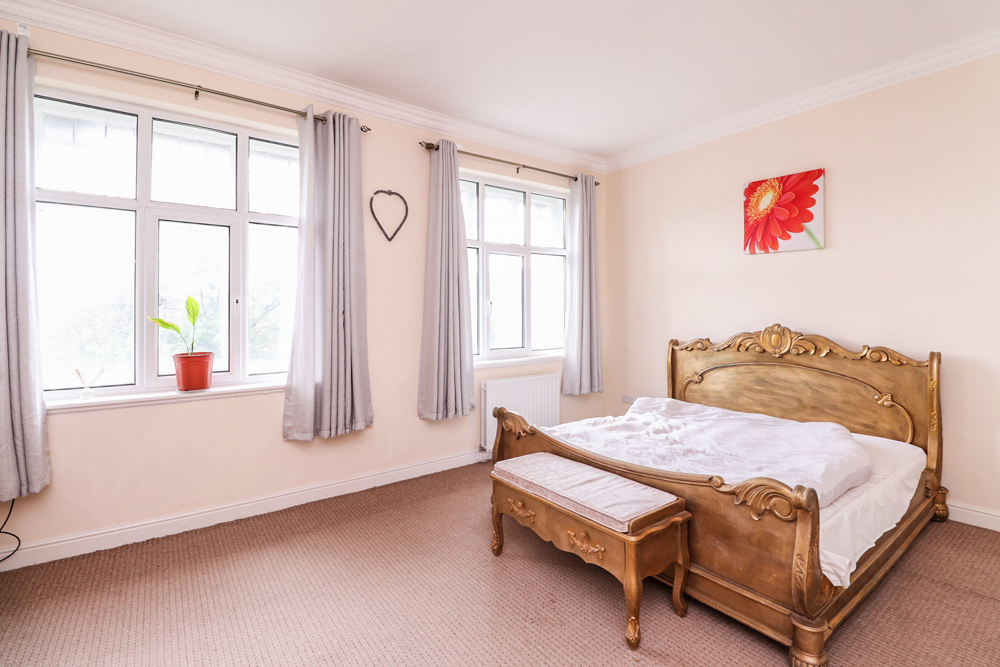 Cromford Court, Mansion House, 2 Derby Road, Matlock Bath, Derbyshire, DE4 3PY