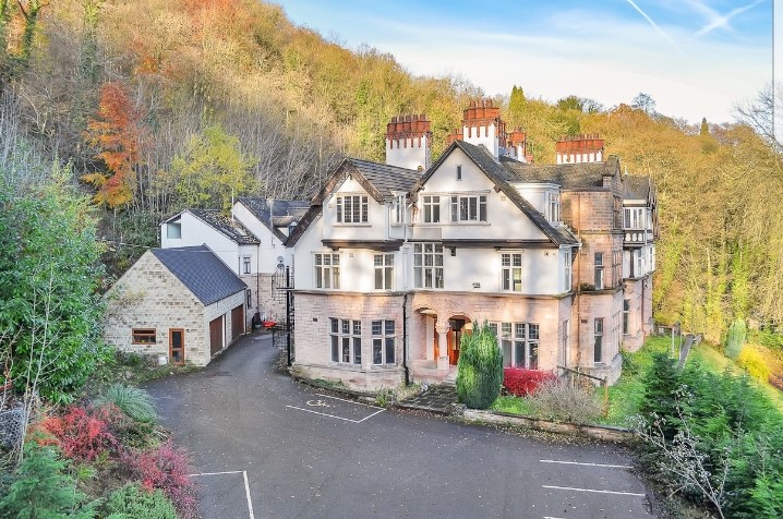 Cromford Court, Mansion House, 2 Derby Road, Matlock Bath, Derbyshire, DE4 3PY