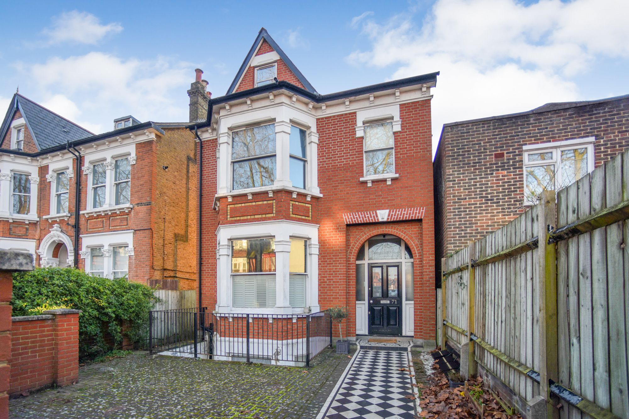 Flat 1, 71 Mount Nod, Streatham, London, SW16 2LP