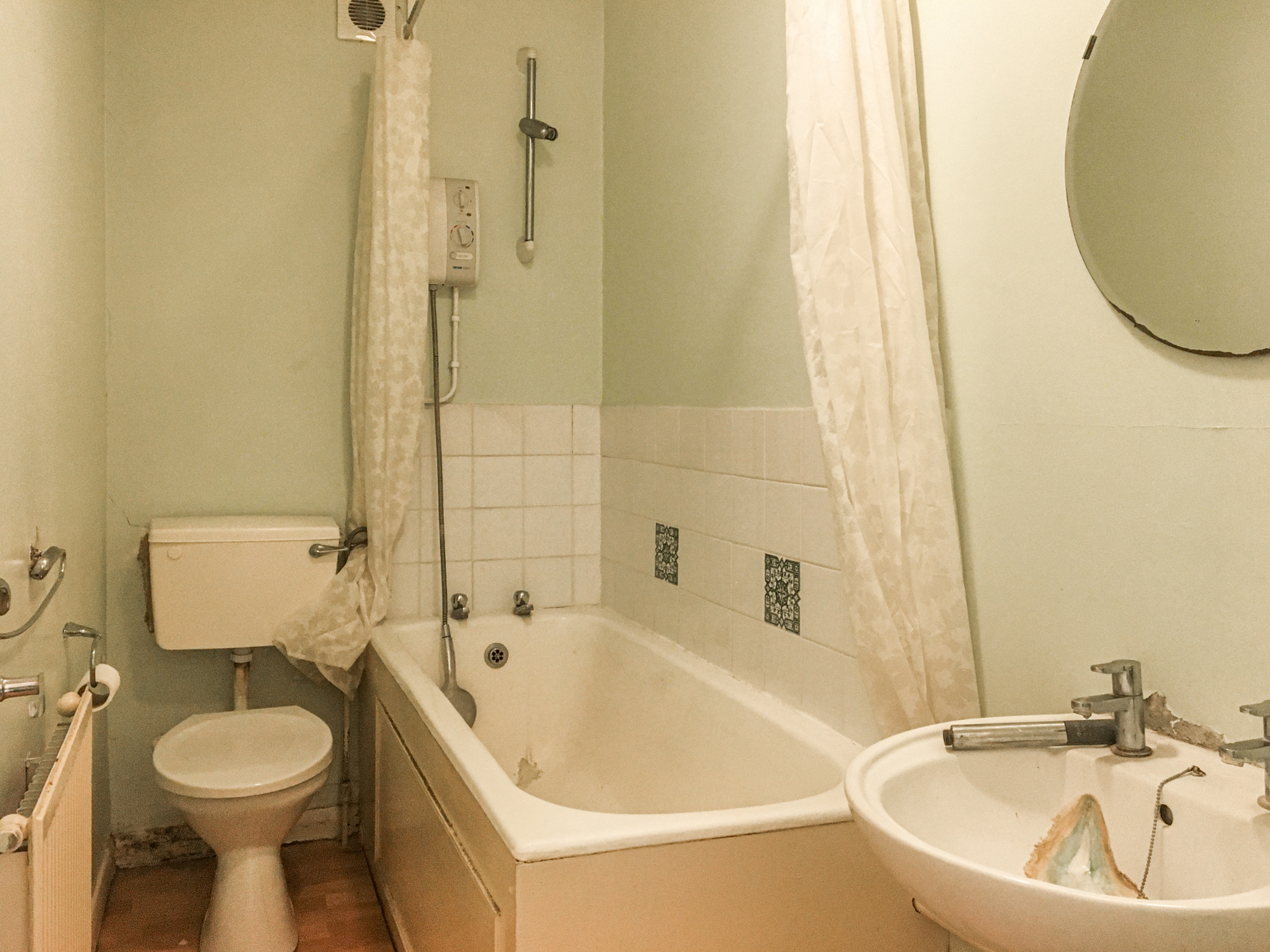 Flat 4B, 23 Burnt Ash Lane, Bromley, Kent, BR1 4DJ