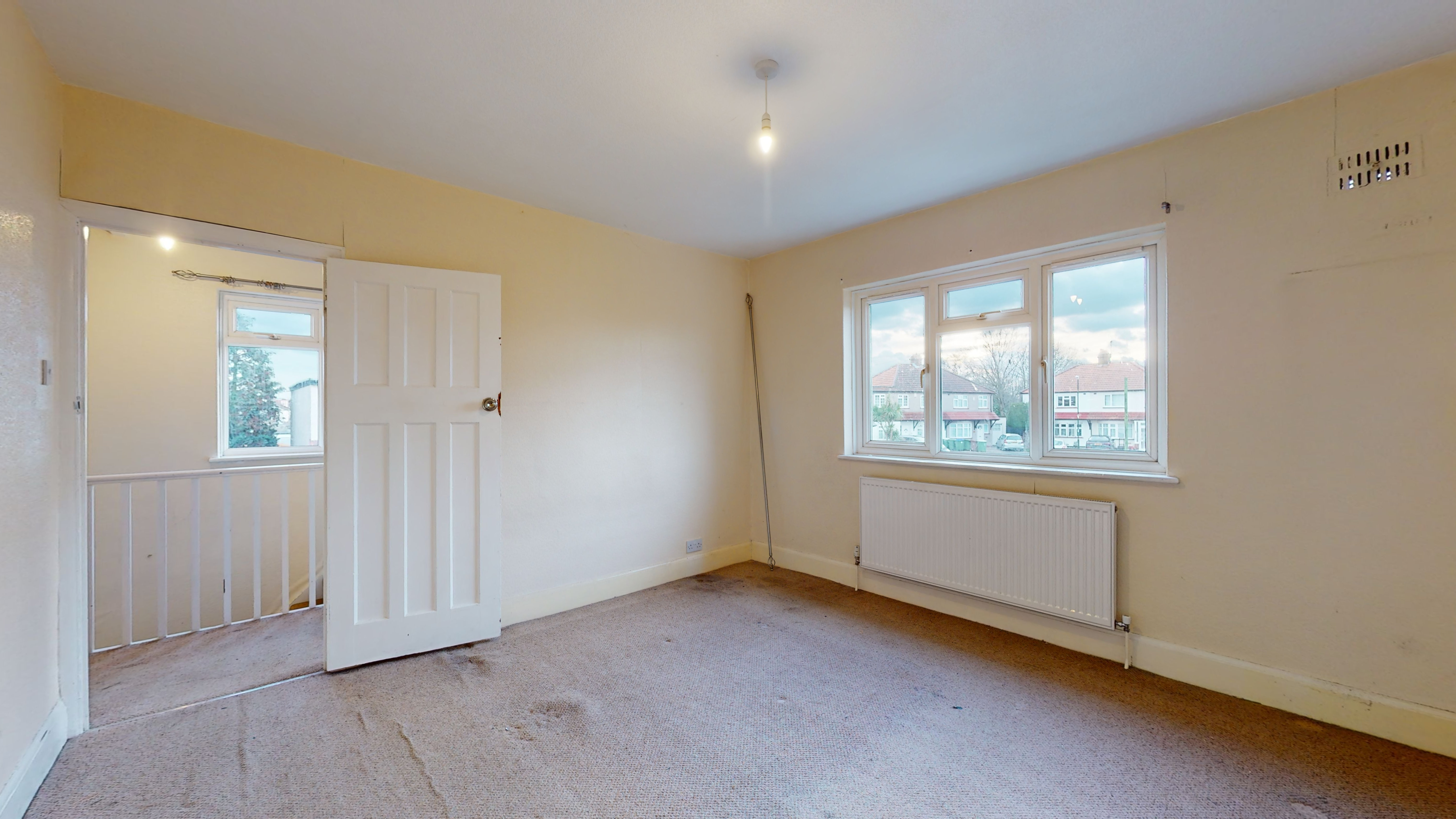 44B Upton Road, Bexleyheath, Kent, DA6 8LW