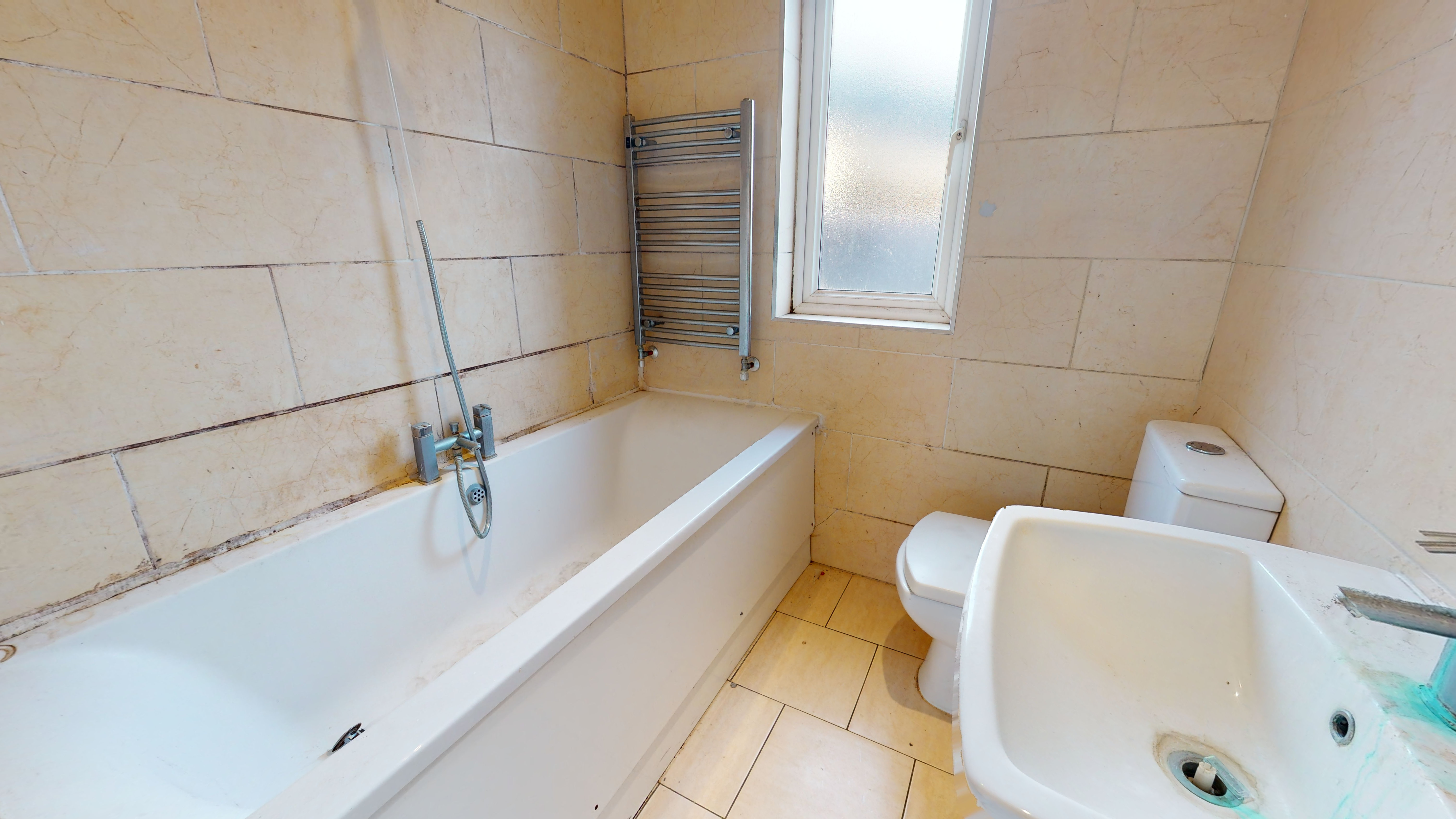44B Upton Road, Bexleyheath, Kent, DA6 8LW