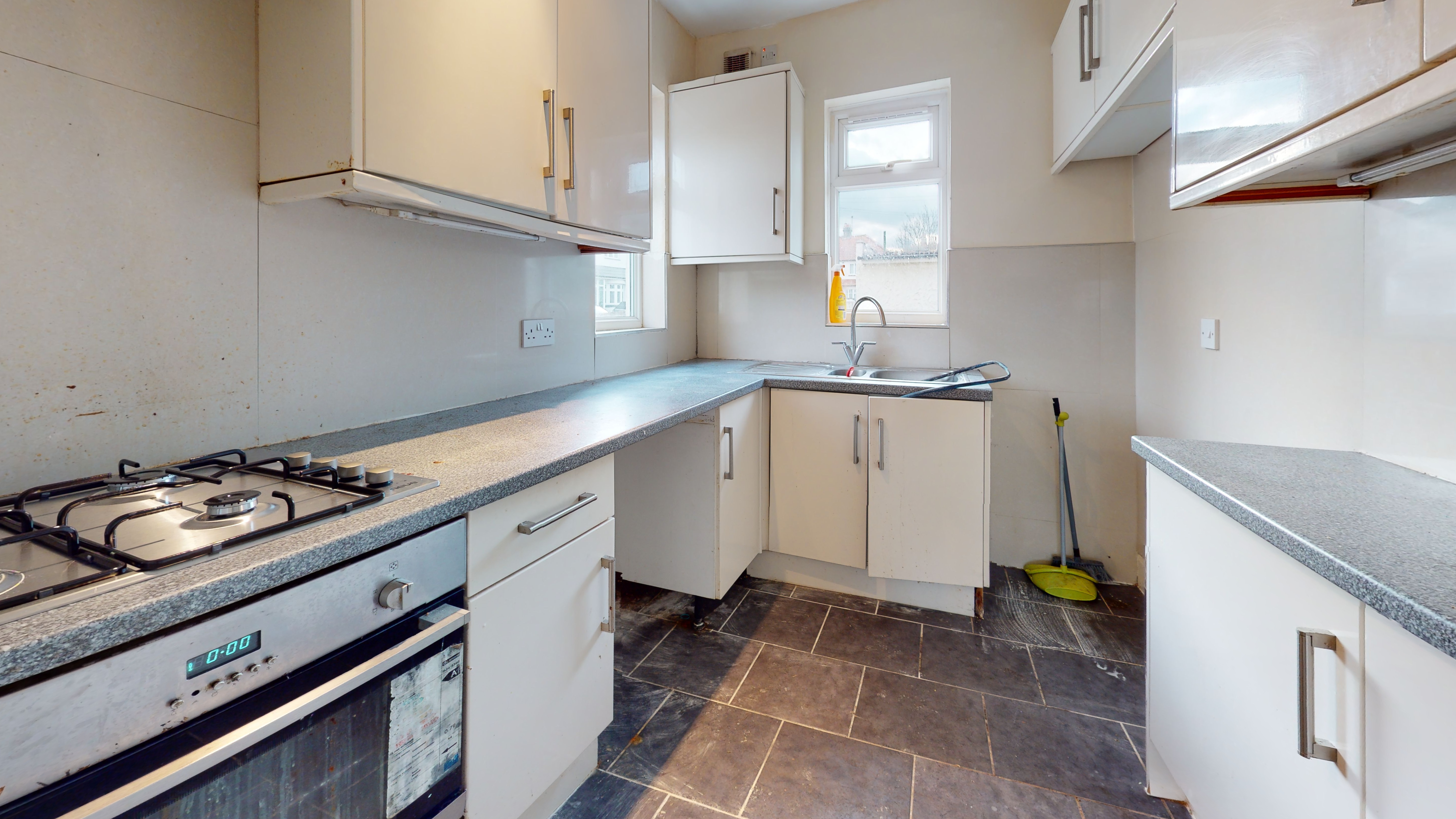 44B Upton Road, Bexleyheath, Kent, DA6 8LW