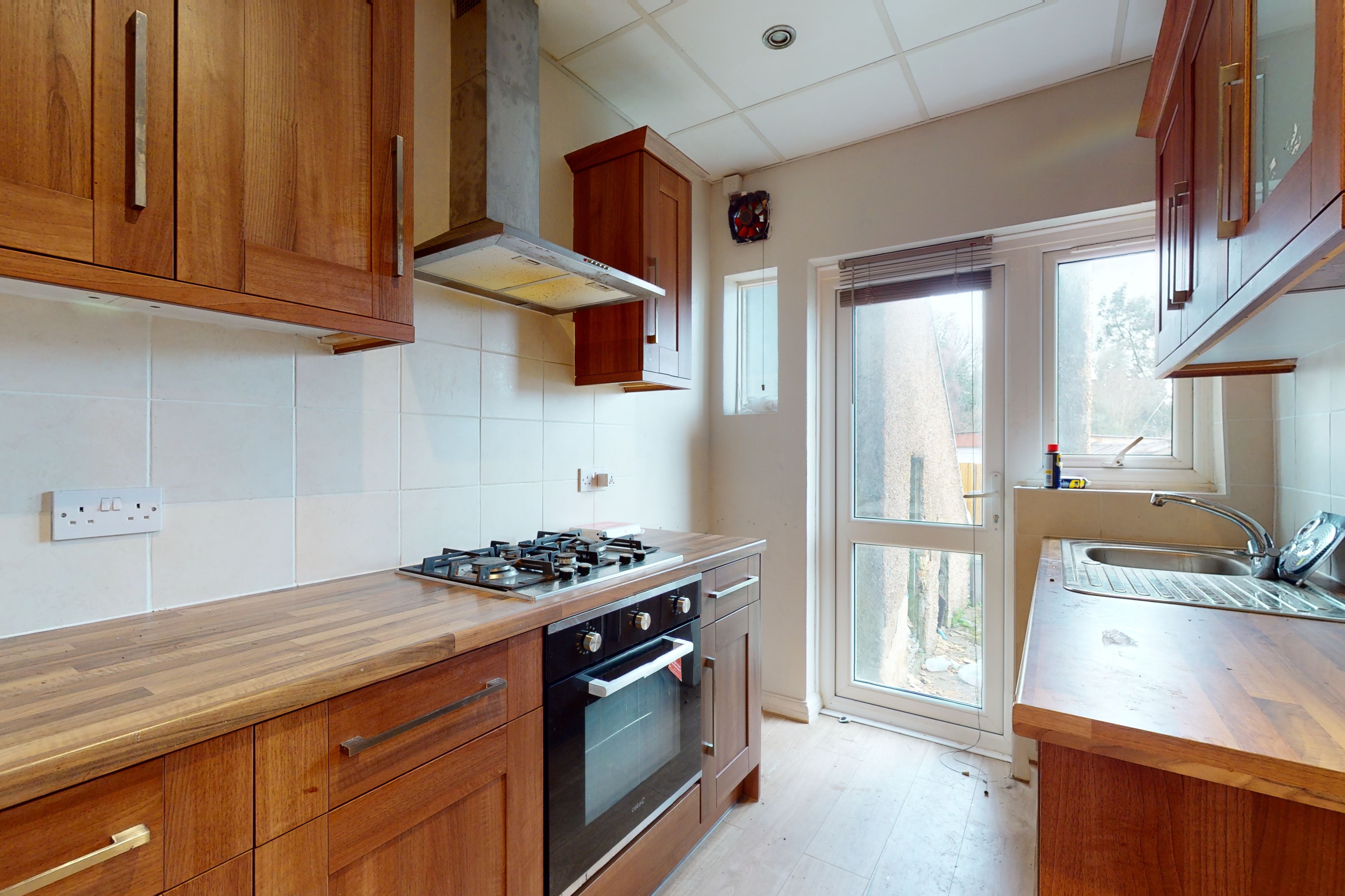 15 Lavender Close, Carshalton, Surrey, SM5 3EH