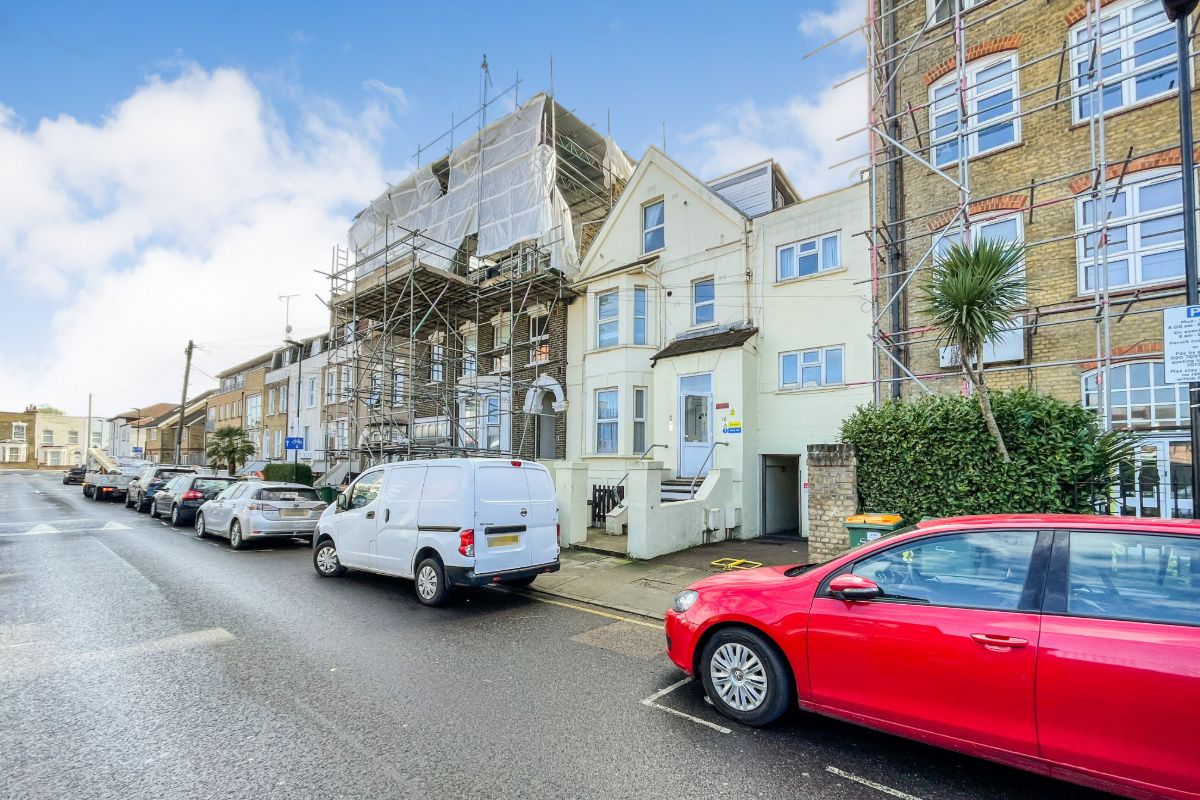 16 Manbey Park Road, Stratford, London E15 1EY 