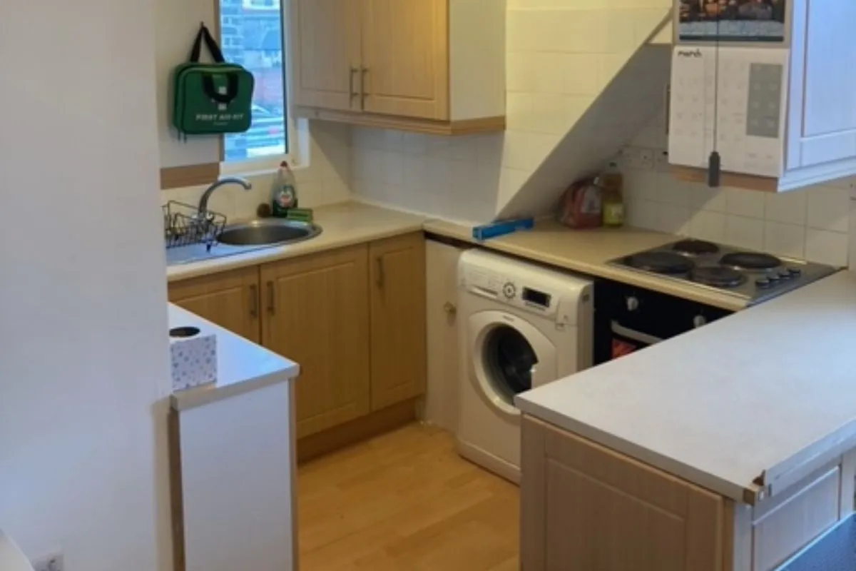 16 Manbey Park Road, Stratford, London E15 1EY