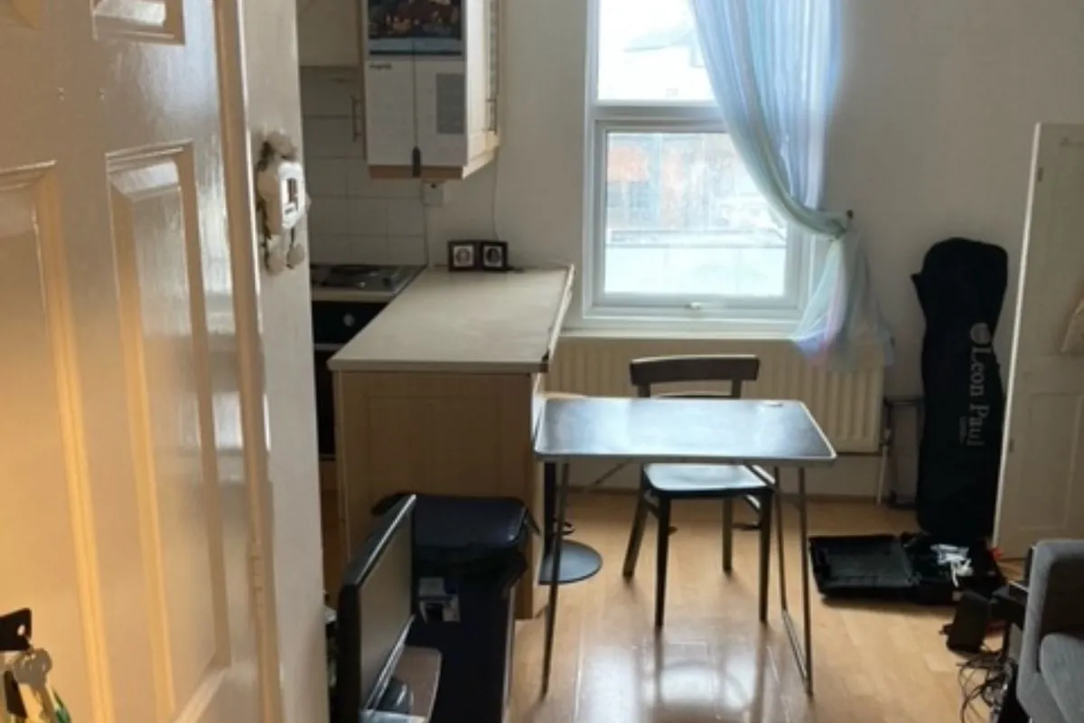 16 Manbey Park Road, Stratford, London E15 1EY