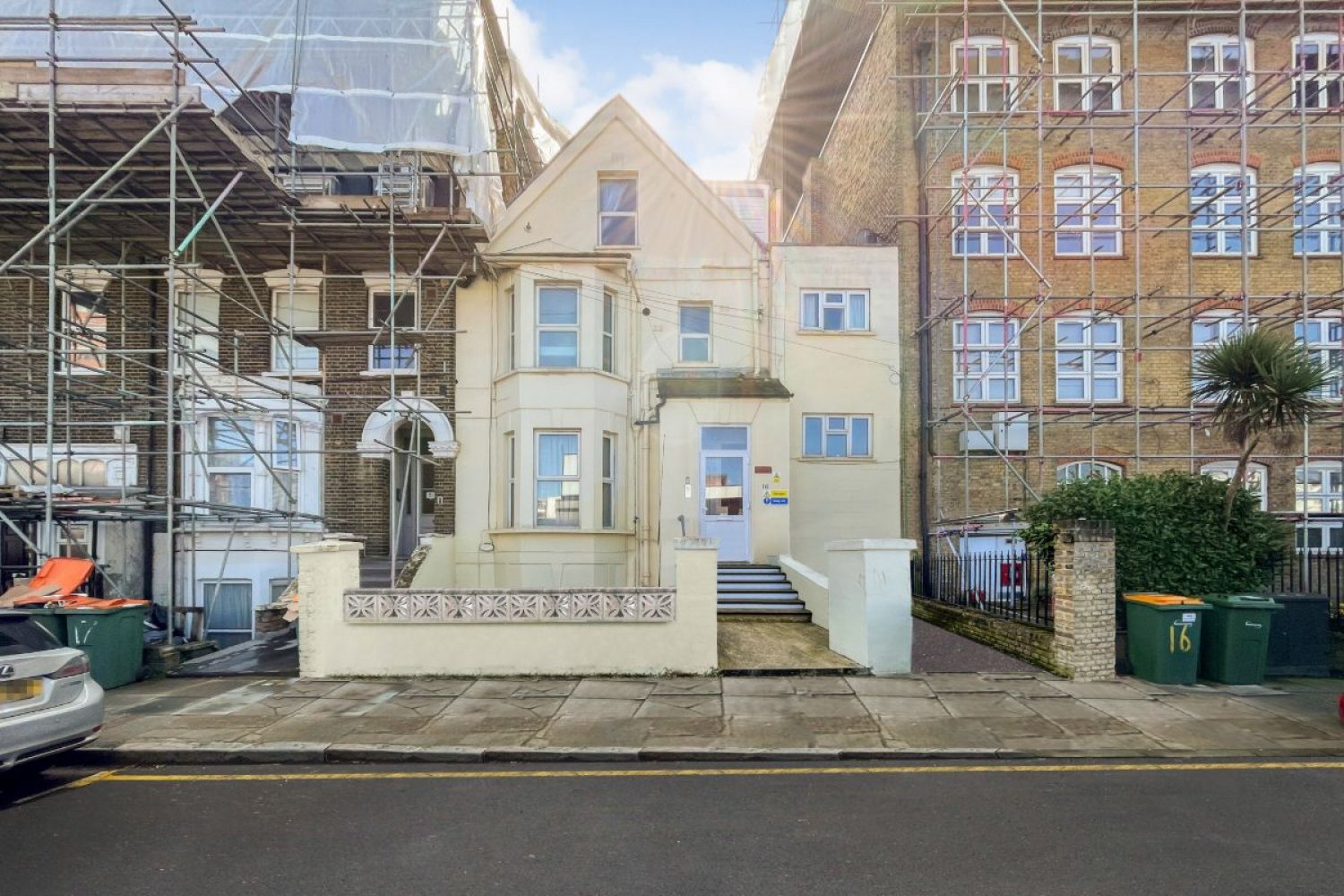 16 Manbey Park Road, Stratford, London E15 1EY 