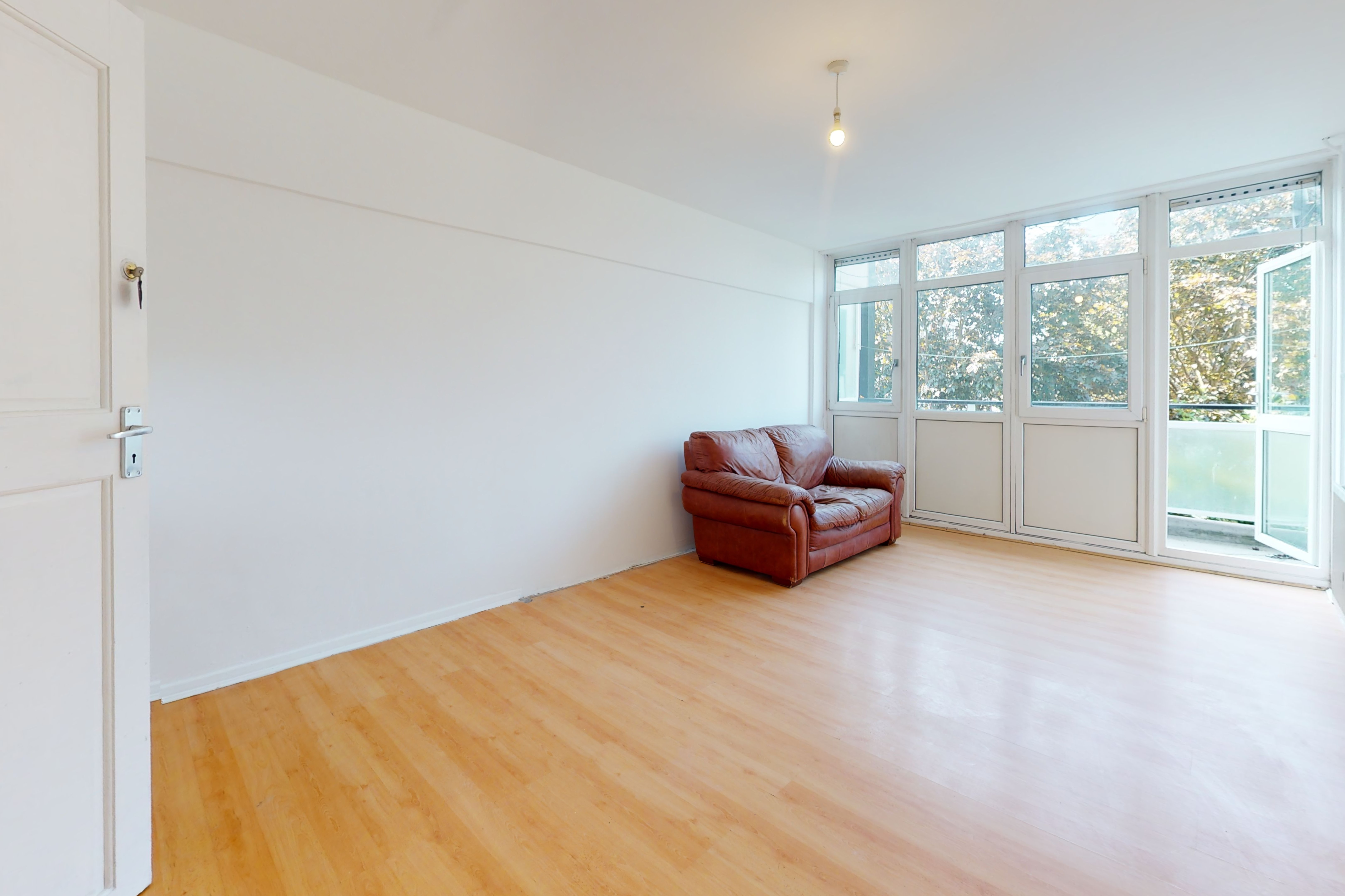 25 Barringer Square, Tooting, London, SW17 8ED