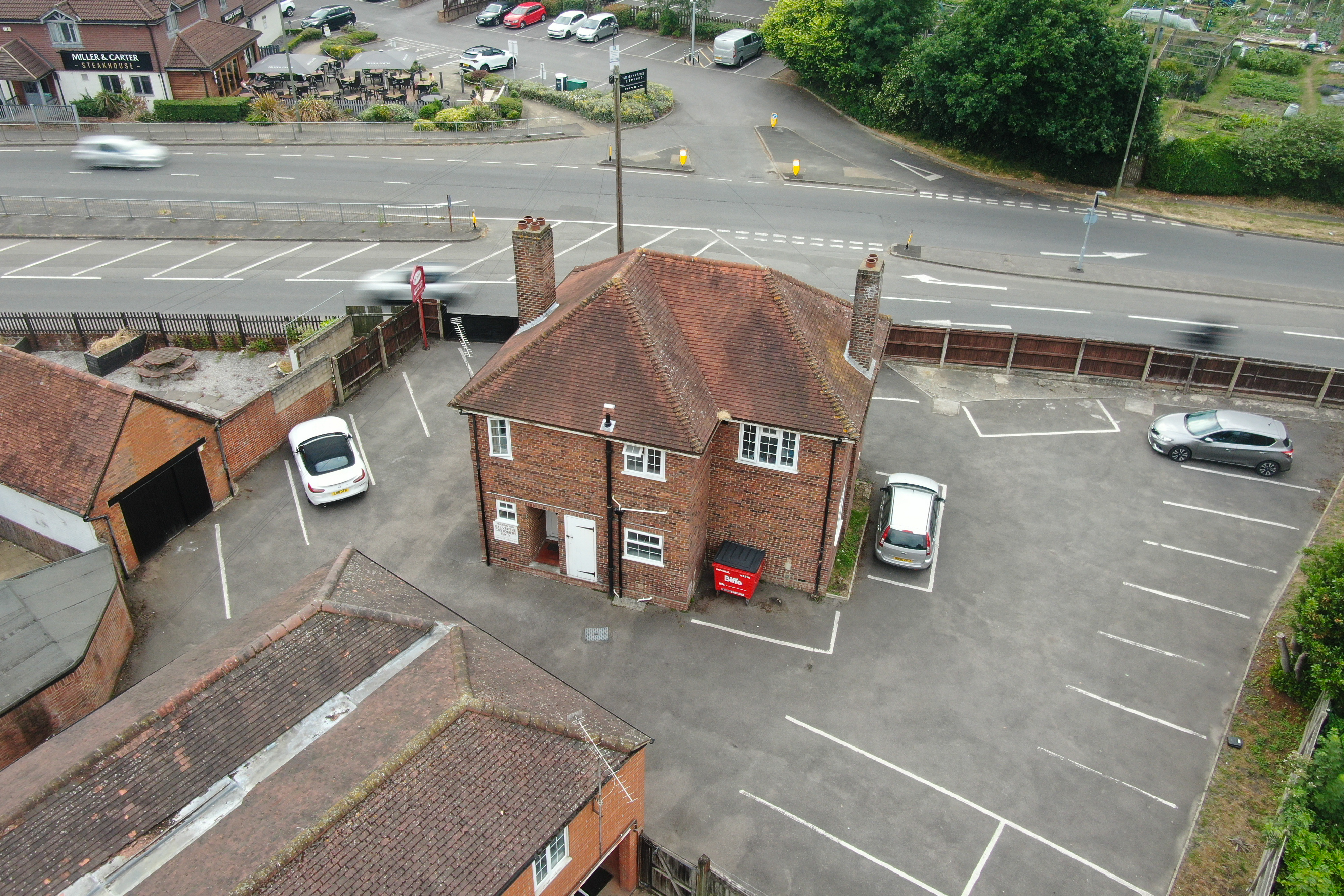 3 High Street & 70 London Road, Bagshot, Surrey, GU19 5AG