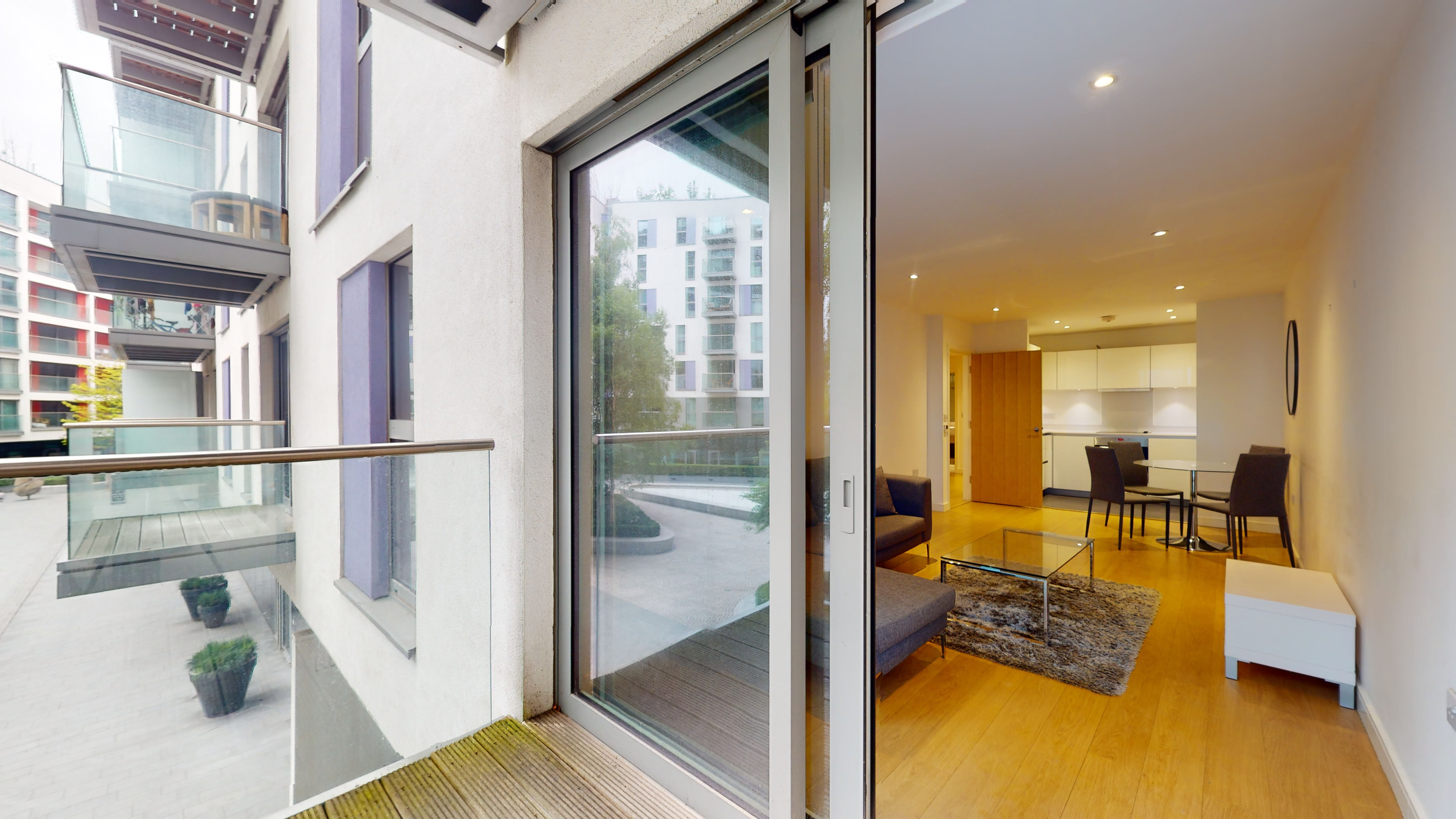 Flat 41 Keats Apartments, 6 Saffron Central Square, Croydon, CR0 2FT