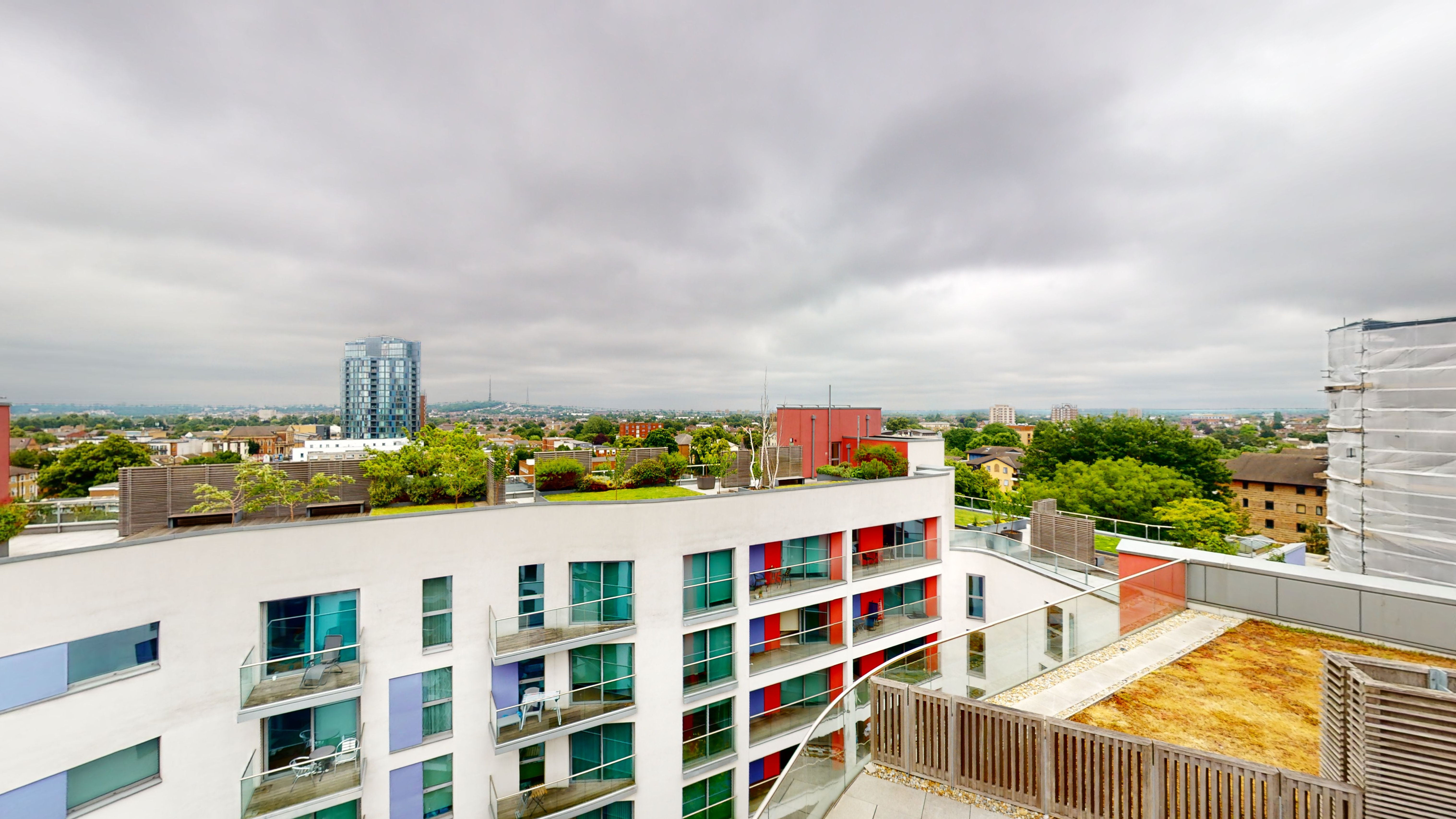 Flat 41 Keats Apartments, 6 Saffron Central Square, Croydon, CR0 2FT