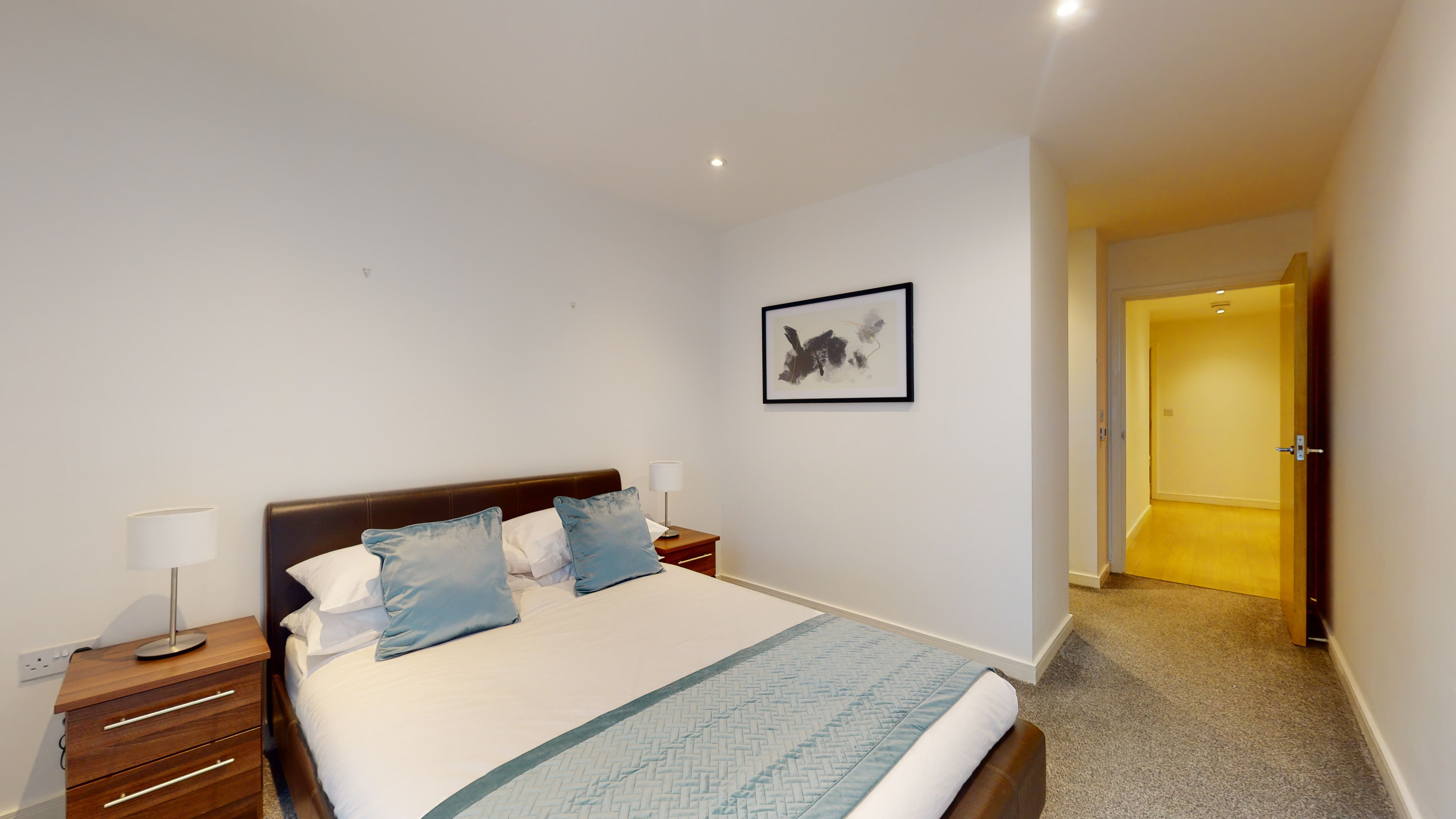Flat 41 Keats Apartments, 6 Saffron Central Square, Croydon, CR0 2FT