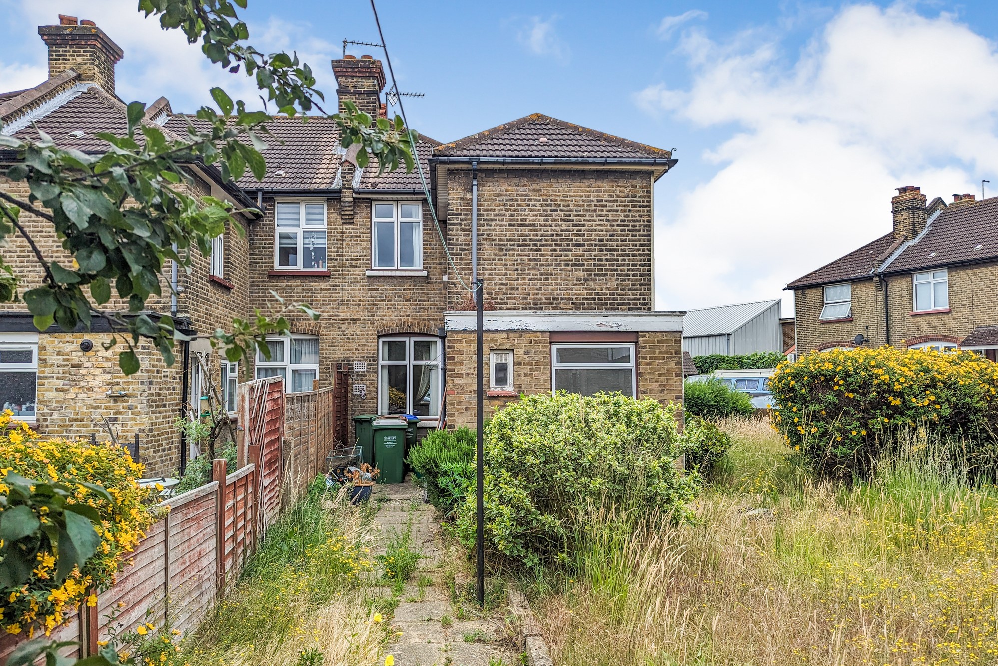 17 Oak Road, Erith, Kent, DA8 2NL