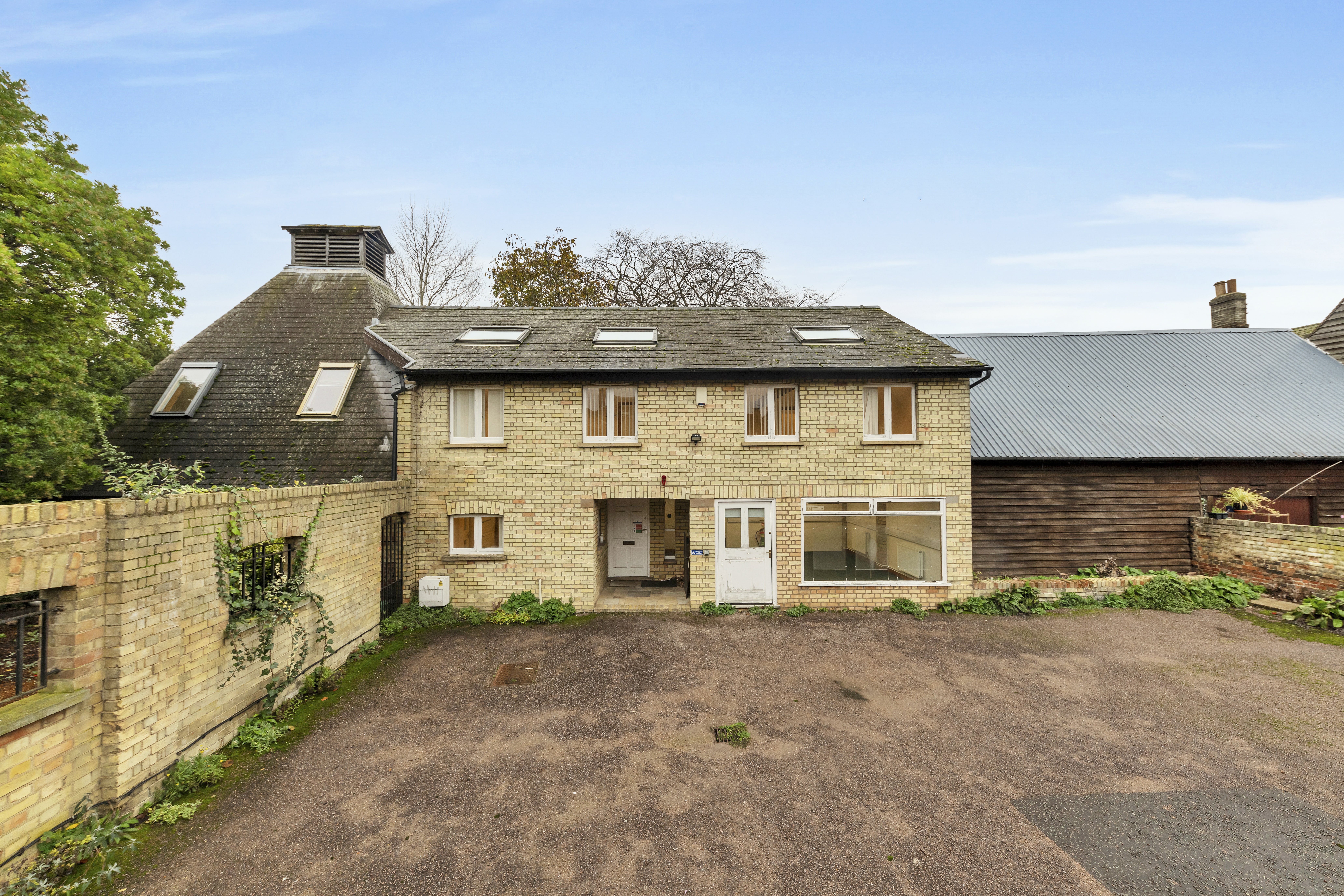 4 Kiln Yard, Baldock Street, Royston, SG8 5AY
