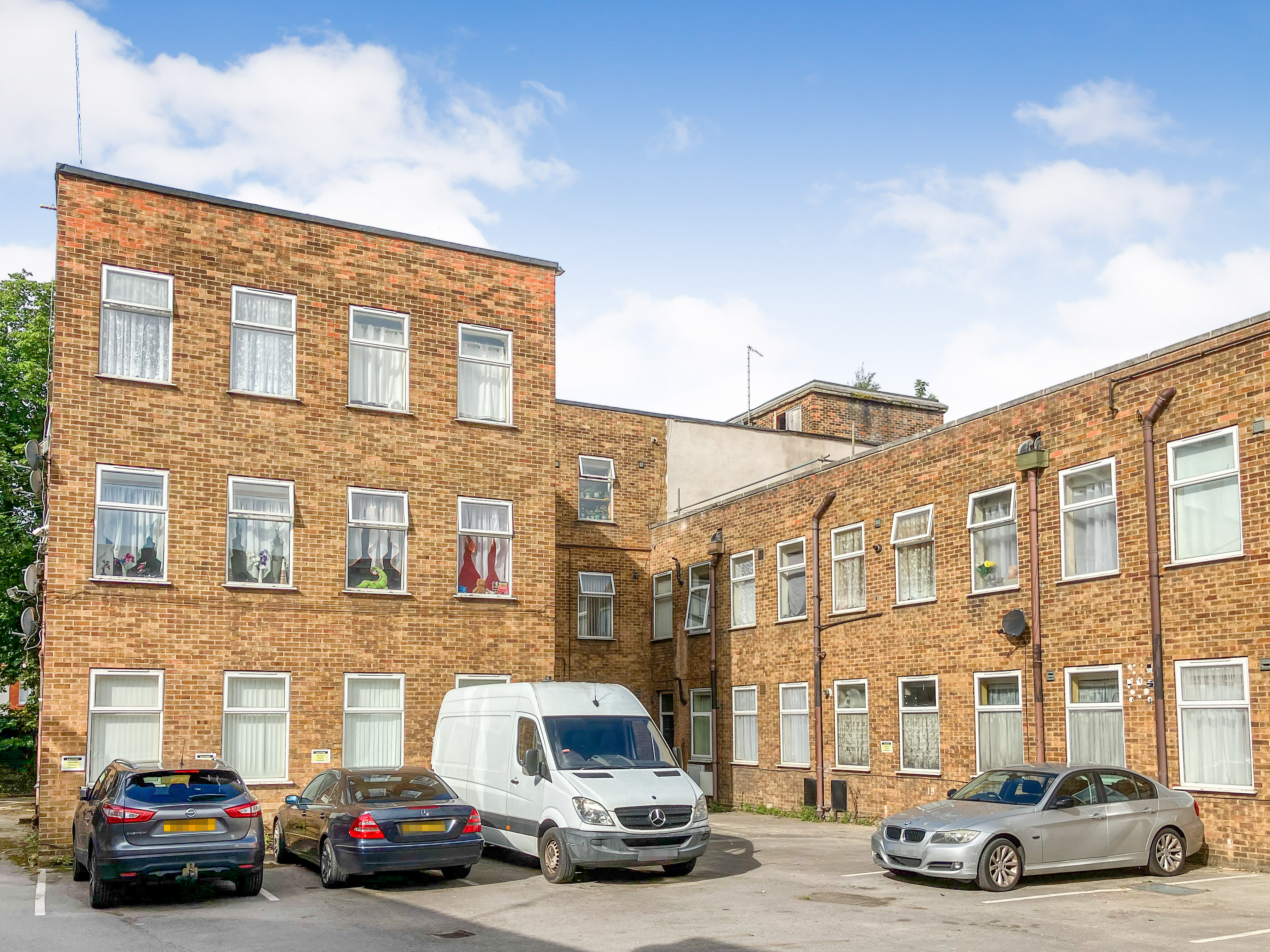 St Georges Court, 44 Thorne Road, Doncaster, DN1 2JA