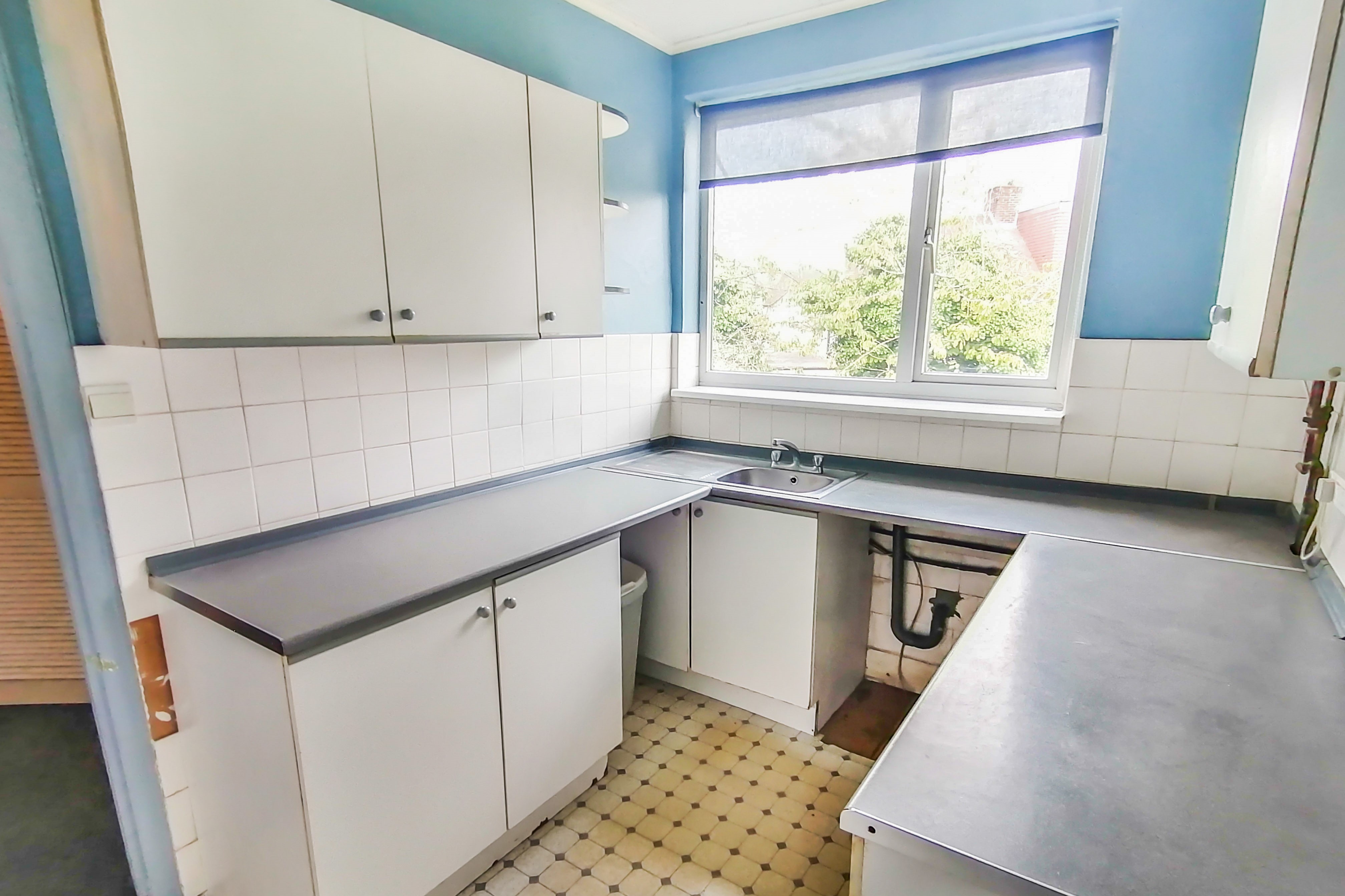 359 Harrow View, Harrow, Middlesex, HA2 6QN