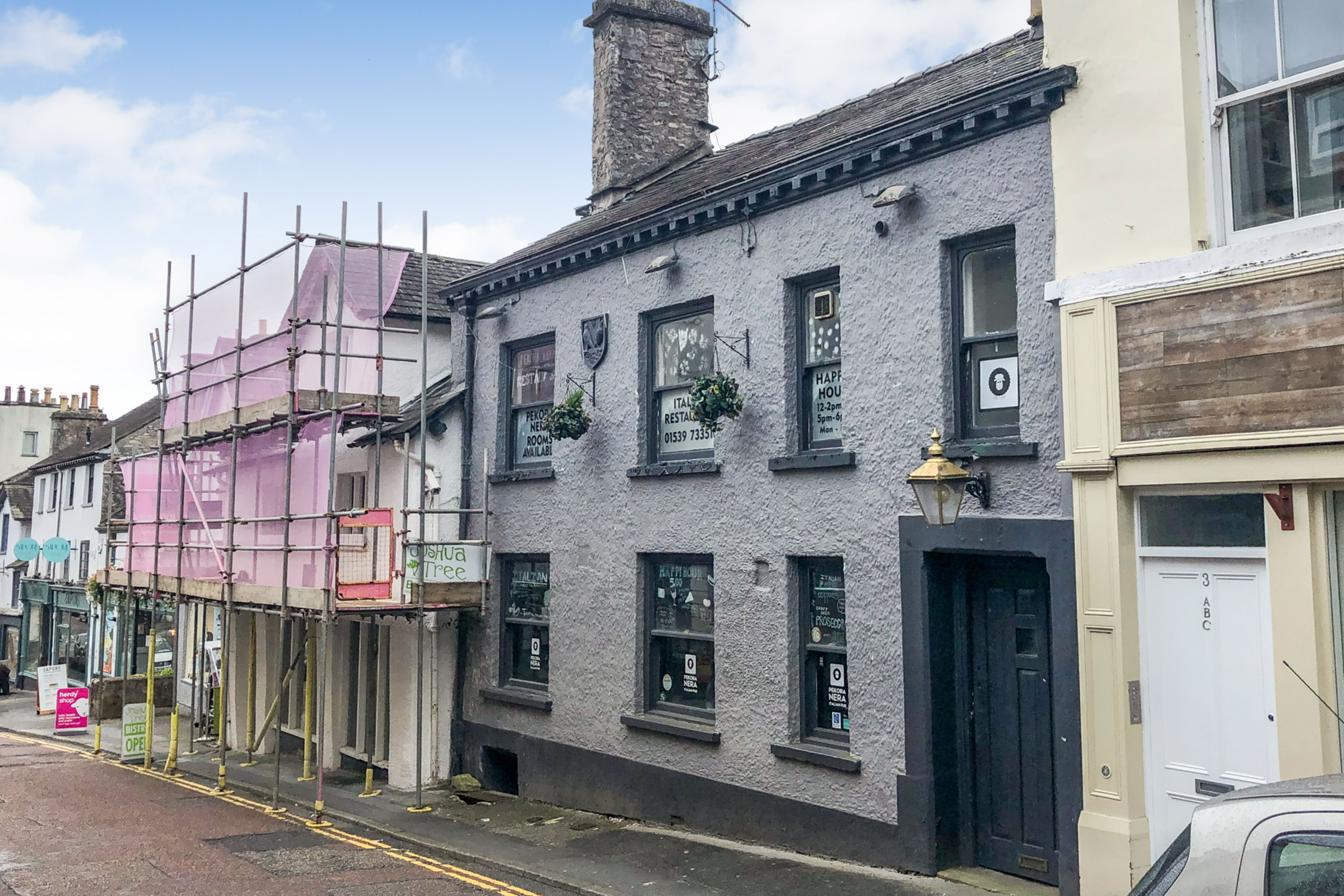 The Dun Horse Inn, 5 Stramongate, Kendal LA9 4BH