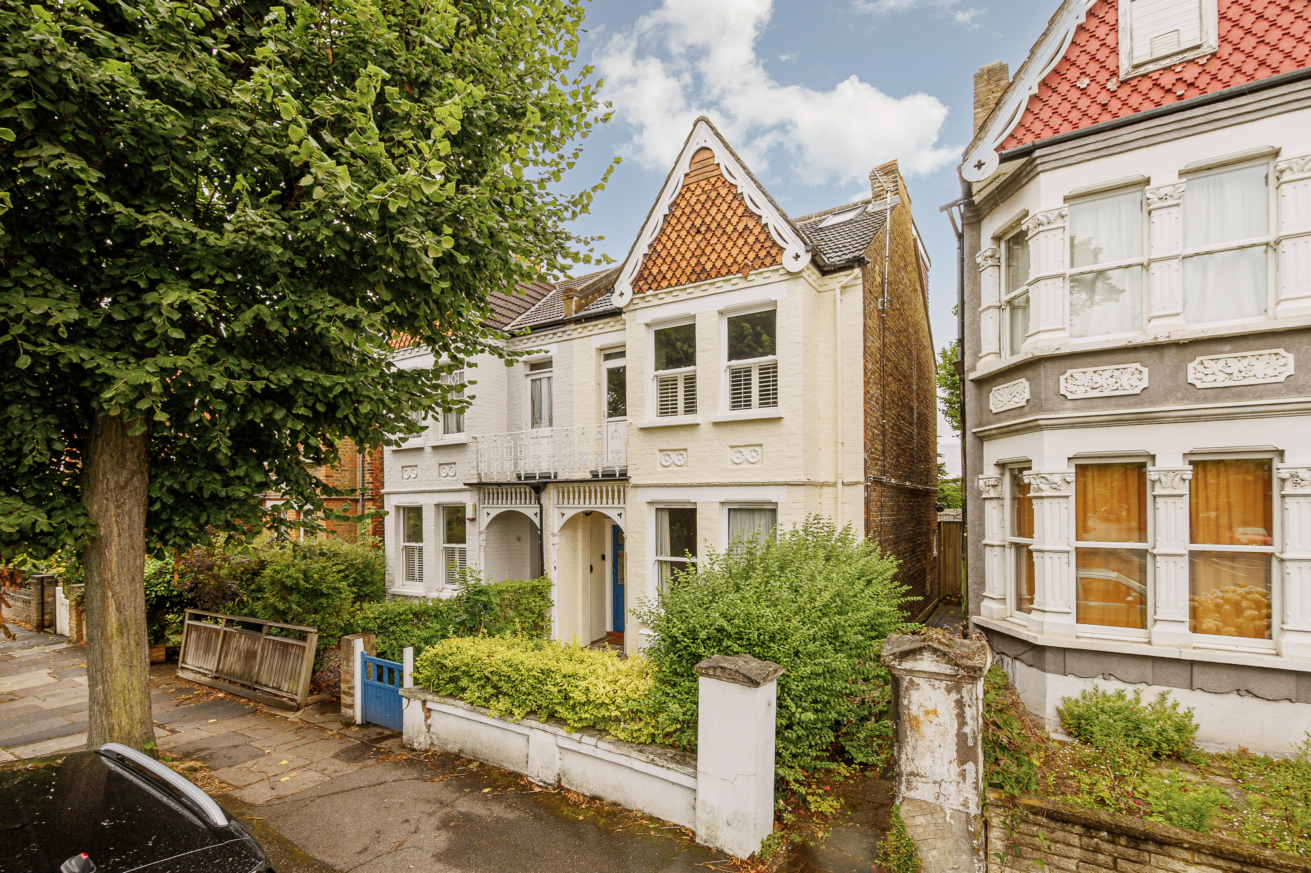 20 Drayton Green, Ealing, London, W13 0JF