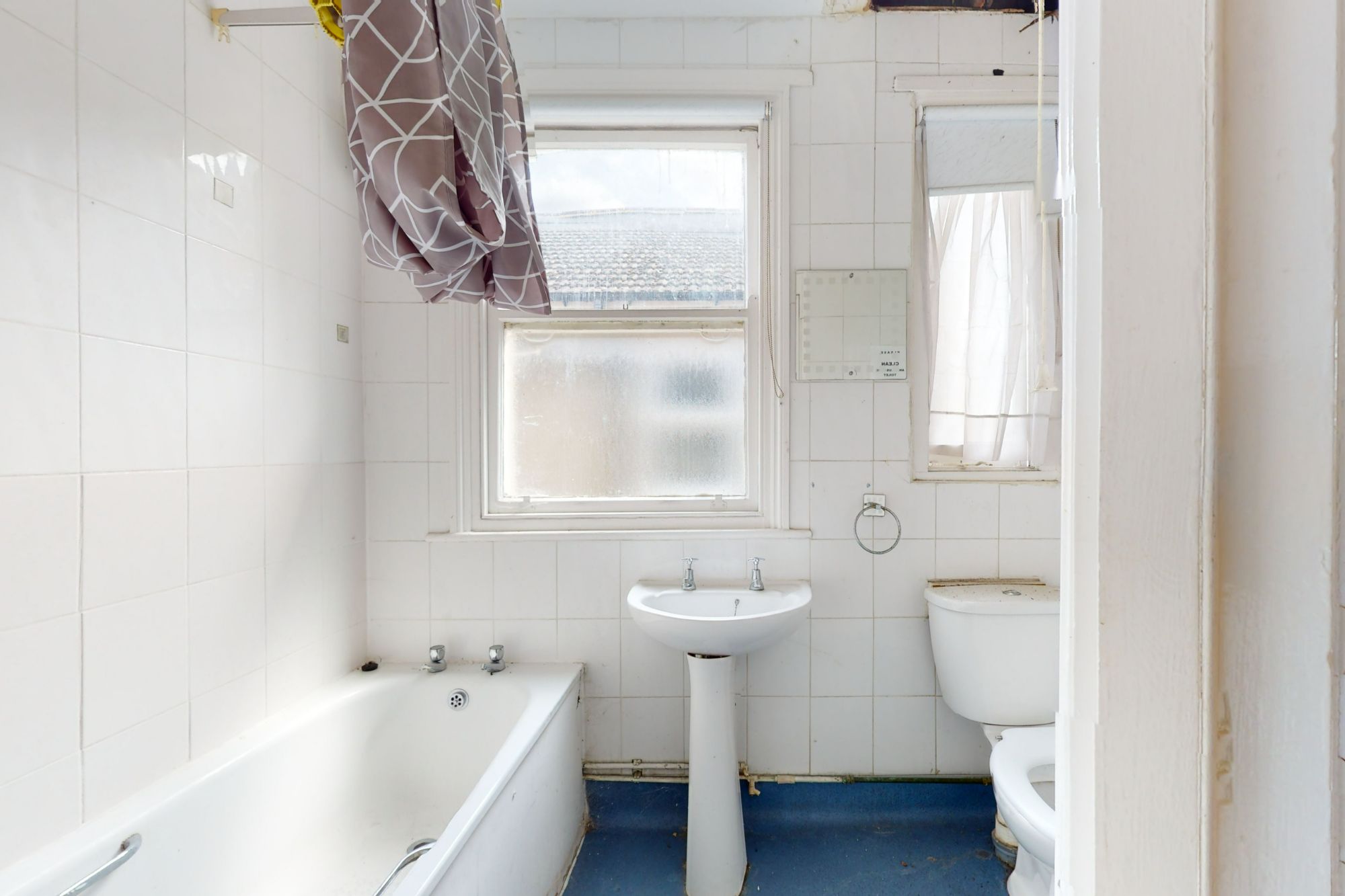 18 Mildmay Road, Ilford, Essex, IG1 1DT
