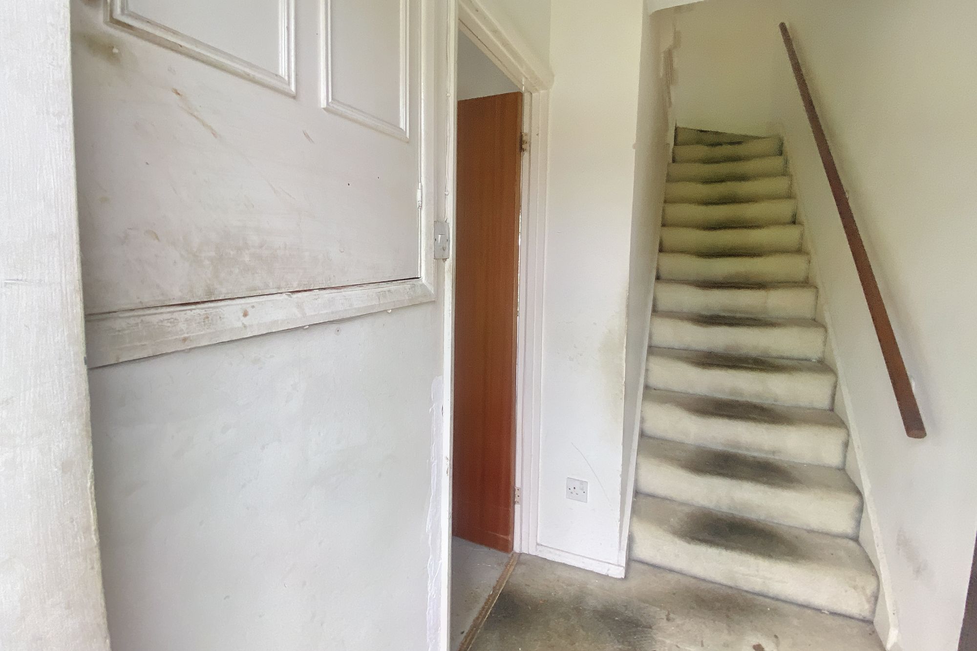 14 Kingfisher Drive, Staines, Middlesex, TW18 4RR