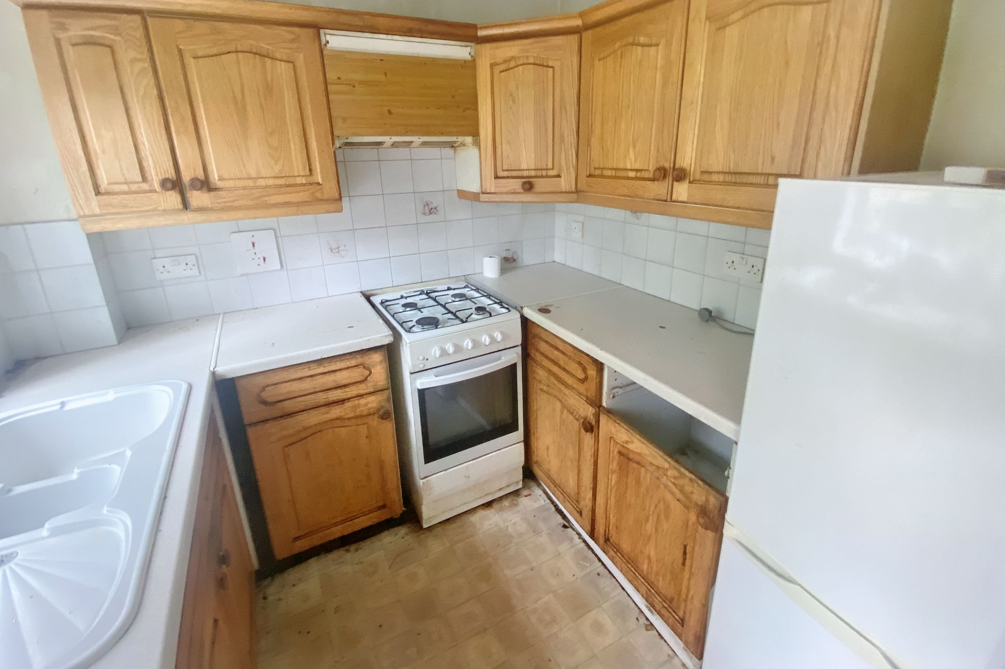 14 Kingfisher Drive, Staines, Middlesex, TW18 4RR